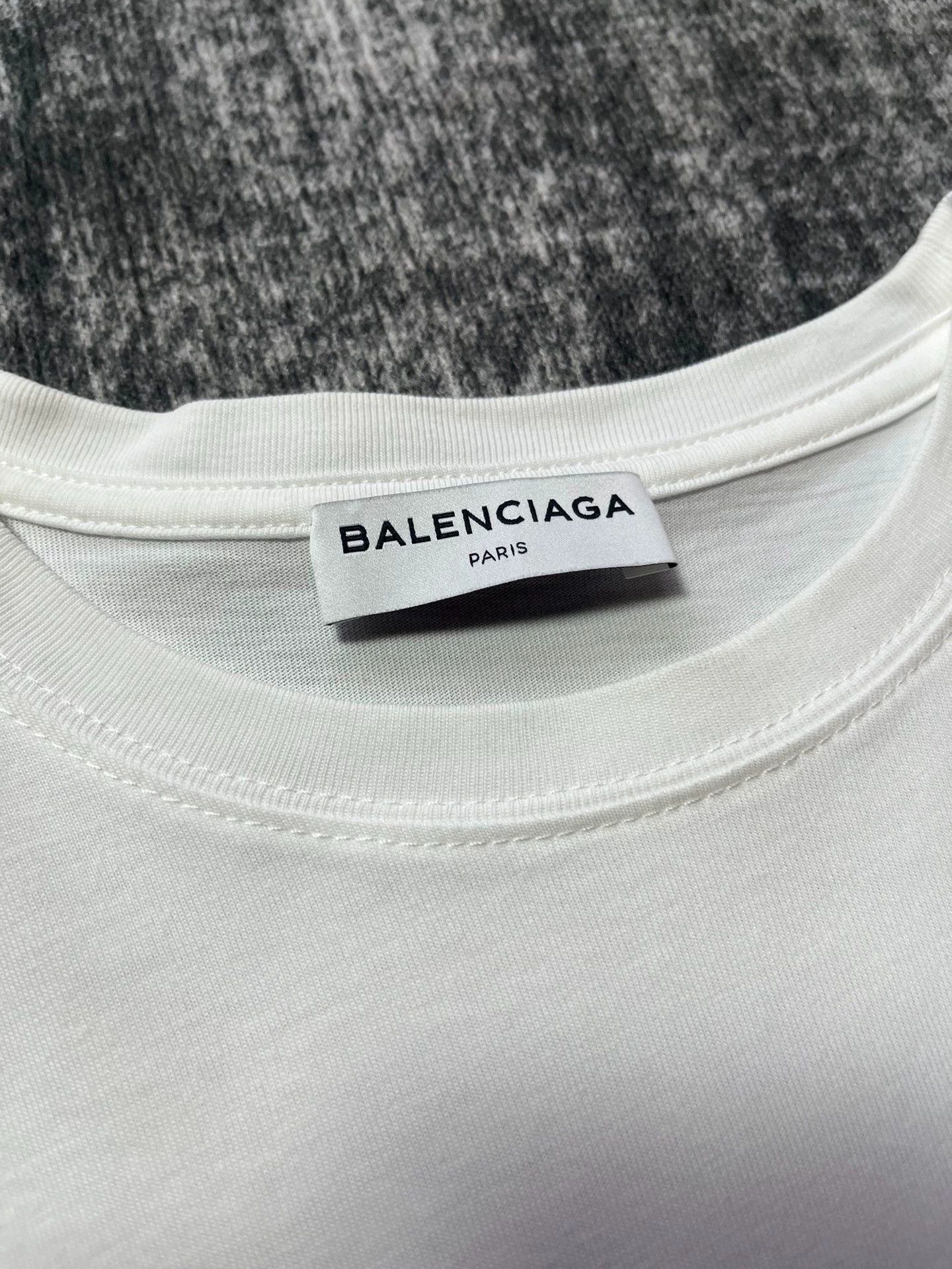 Balenciaga Balenciaga white rainbow logo short sleeved shirt Size US XS / EU 42 / 0 - 4 Thumbnail