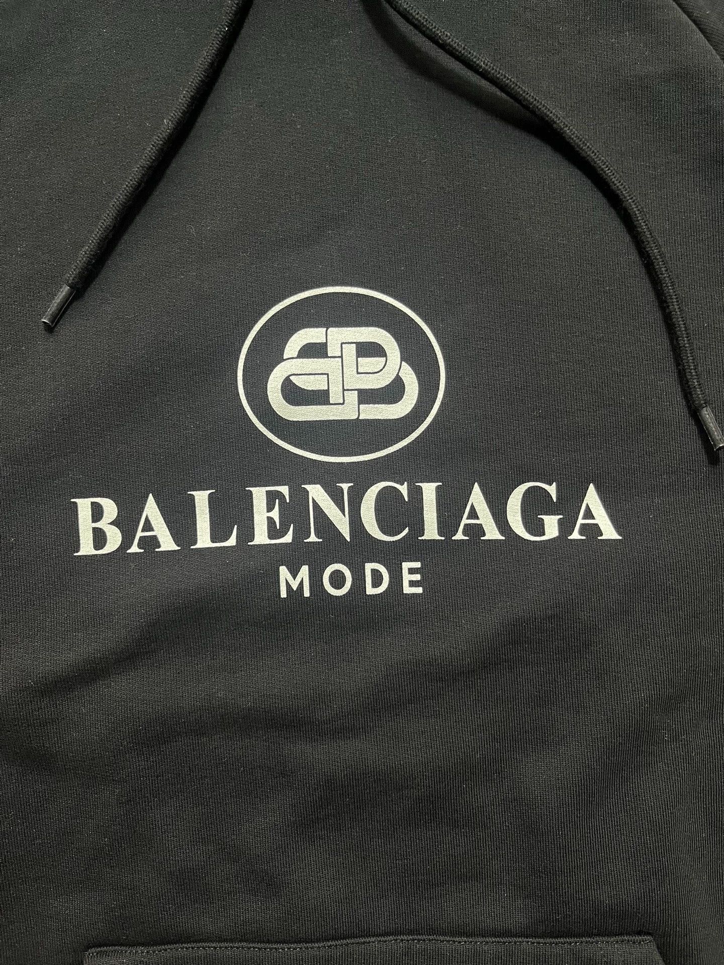 Balenciaga Balenciaga Black Double B Large Logo Long Sleeve Drawstring Hoodie Size US S / EU 44-46 / 1 - 3 Thumbnail