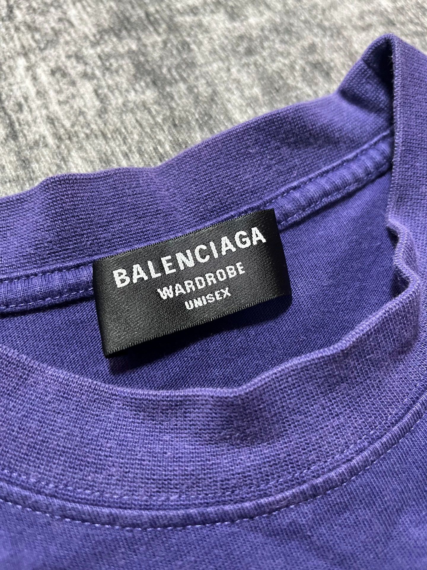 Balenciaga Balenciaga Purple Embroidered Wave Cola Short sleeved T-shirt Size US XS / EU 42 / 0 - 5 Thumbnail