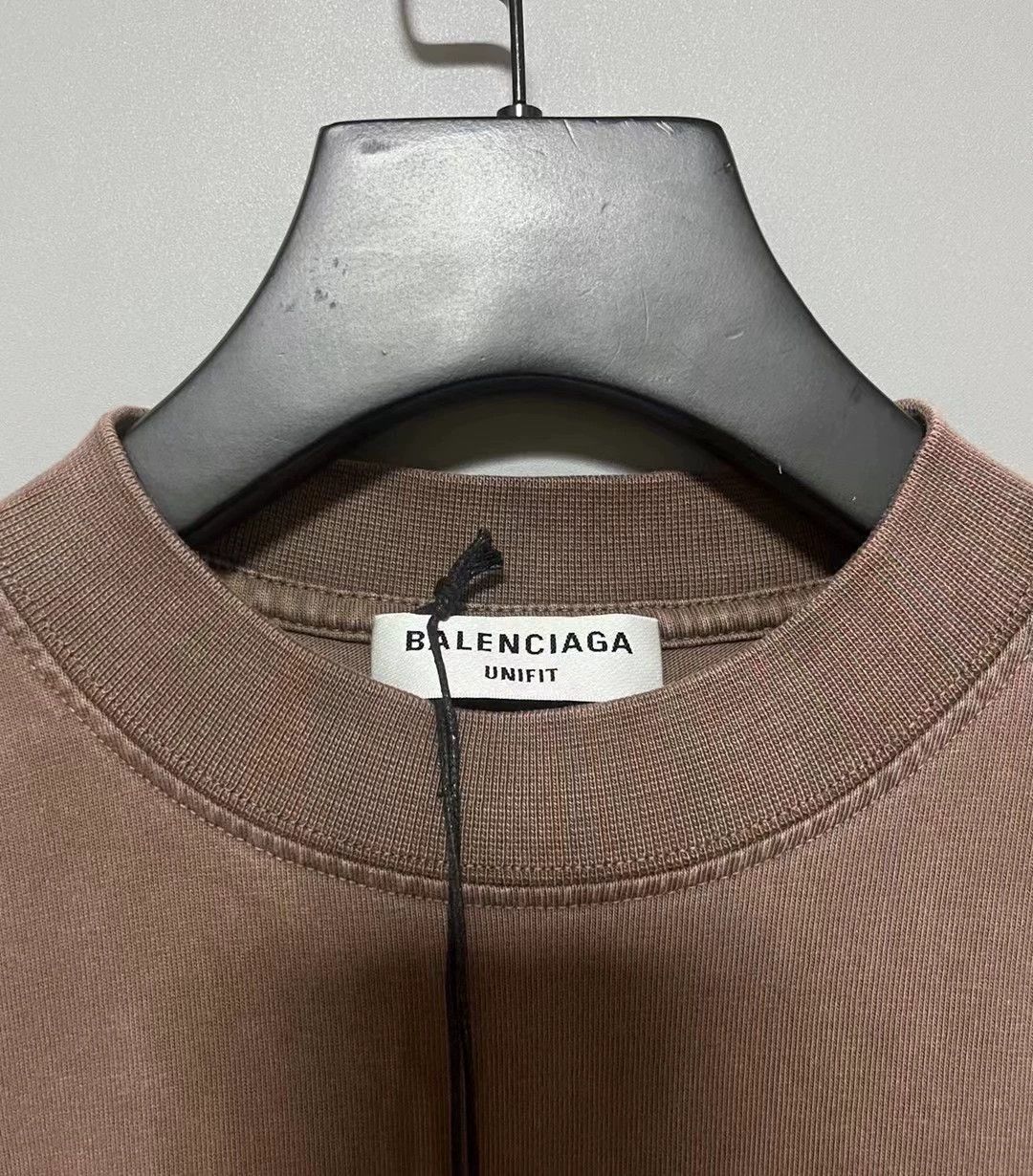 Balenciaga Balenciaga washed vintage khaki Batman logo short sleeved shirt Size US S / EU 44-46 / 1 - 3 Thumbnail