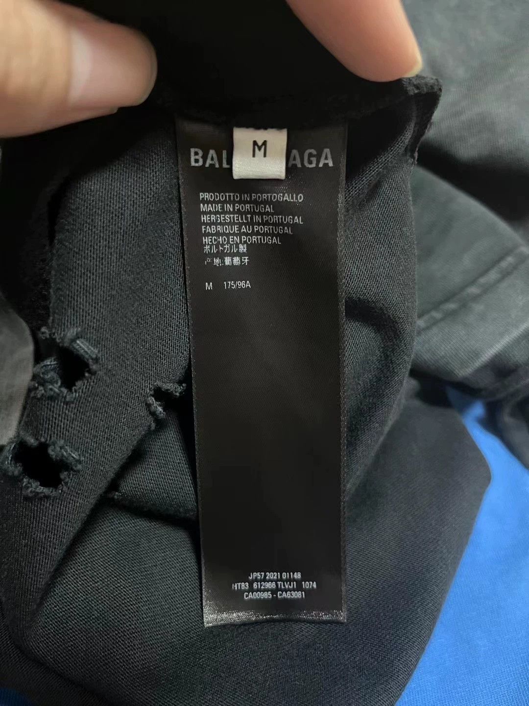 Balenciaga Balenciaga doing old damage with double B scissors logo and short sleeves Size US M / EU 48-50 / 2 - 5 Thumbnail