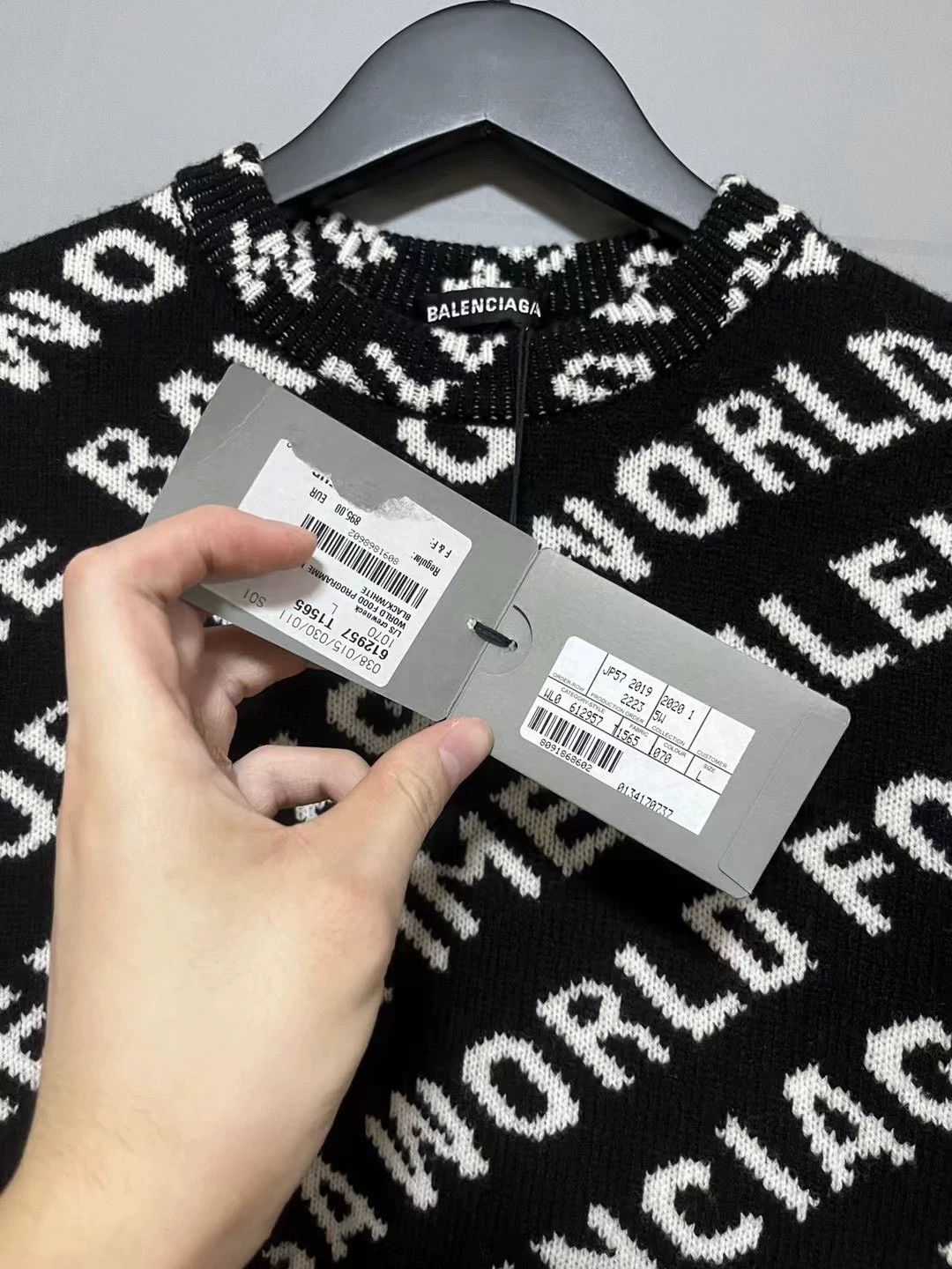 Balenciaga Balenciaga logo printed sweater Size US L / EU 52-54 / 3 - 4 Thumbnail