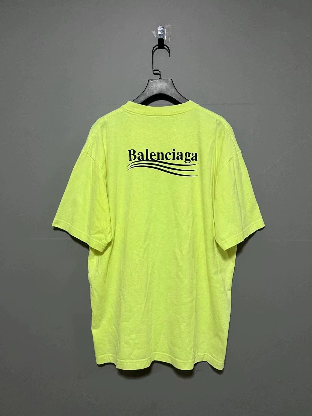 Balenciaga Balenciaga fluorescent yellow cola short sleeved shirt Size US S / EU 44-46 / 1 - 2 Thumbnail