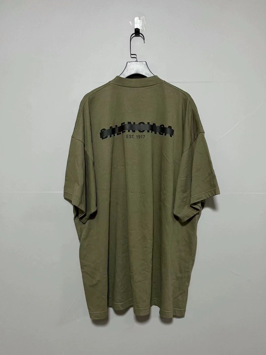 Balenciaga Balenciaga Delete Line Short Sleeve Size US L / EU 52-54 / 3 - 2 Thumbnail