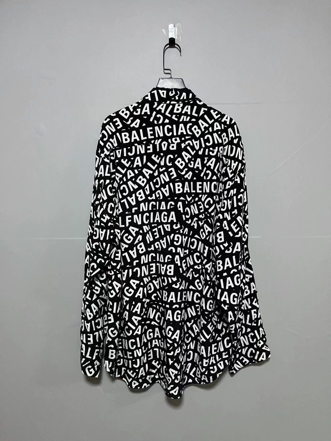 Balenciaga Balenciaga New Full Print Shirt Size US XXS / EU 40 - 2 Thumbnail