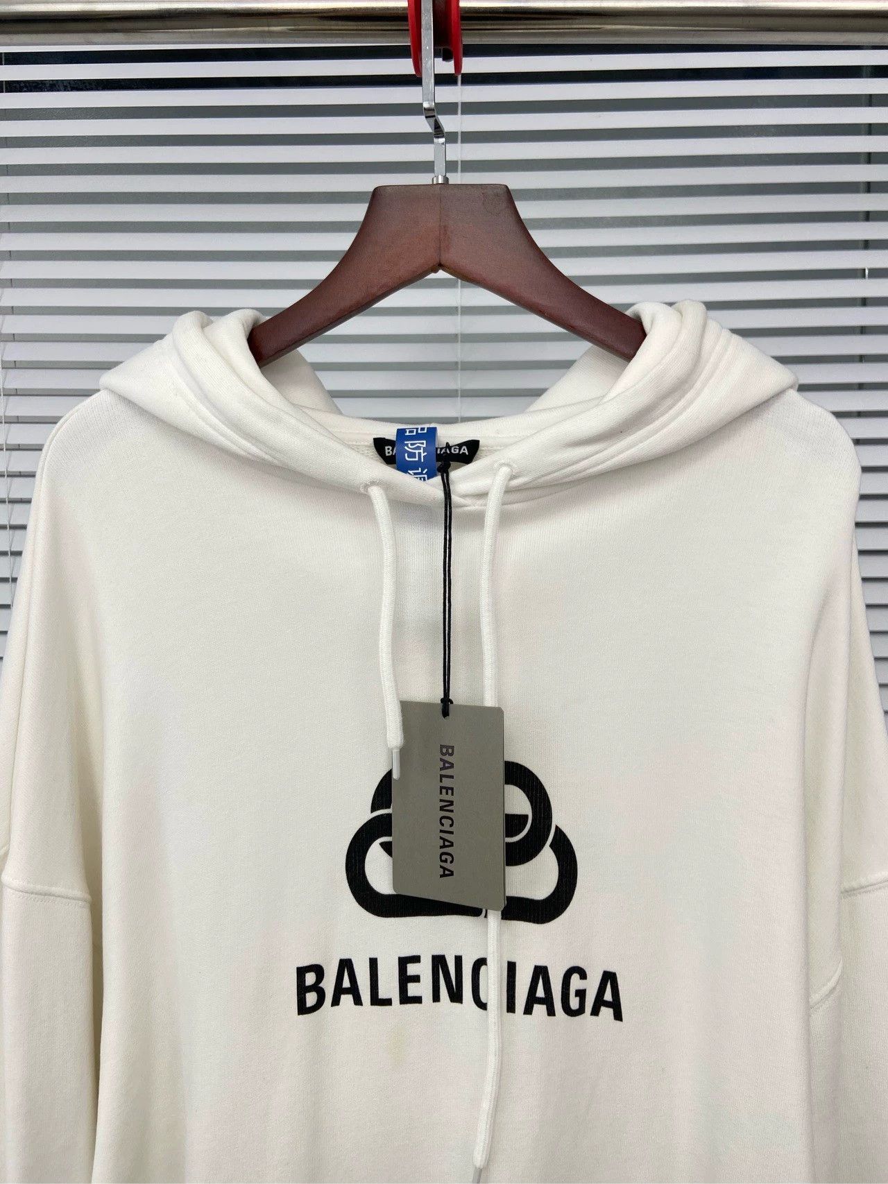 Balenciaga Balenciaga Lock Letter Logo White Hoodie Size US XS / EU 42 / 0 - 4 Thumbnail