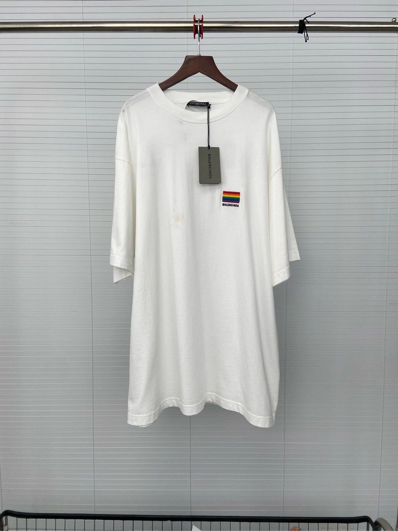 Balenciaga Balenciaga colorful national flag embroidered logo with white letters on the back short sleeved shirt Size US XS / EU 42 / 0 - 2 Thumbnail
