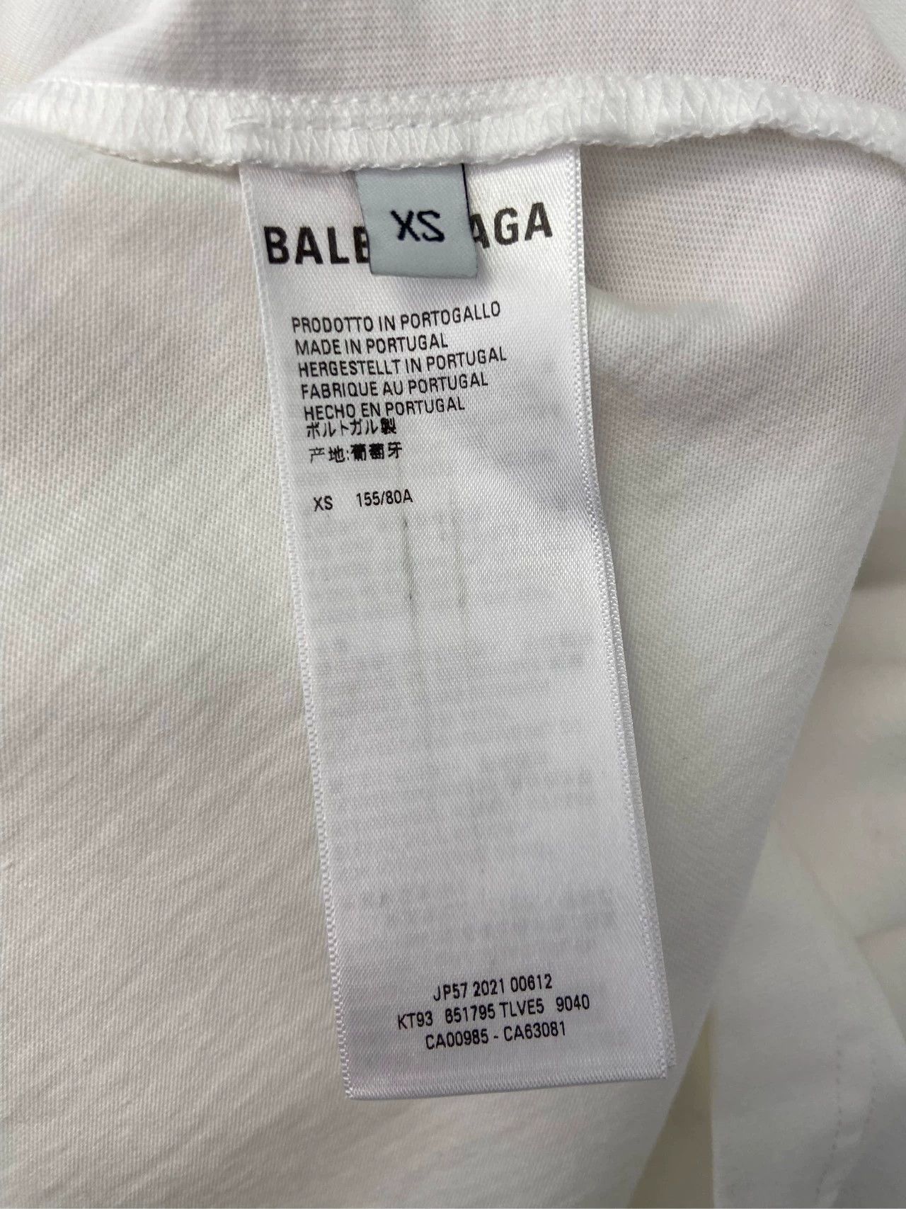 Balenciaga Balenciaga colorful national flag embroidered logo with white letters on the back short sleeved shirt Size US XS / EU 42 / 0 - 7 Thumbnail