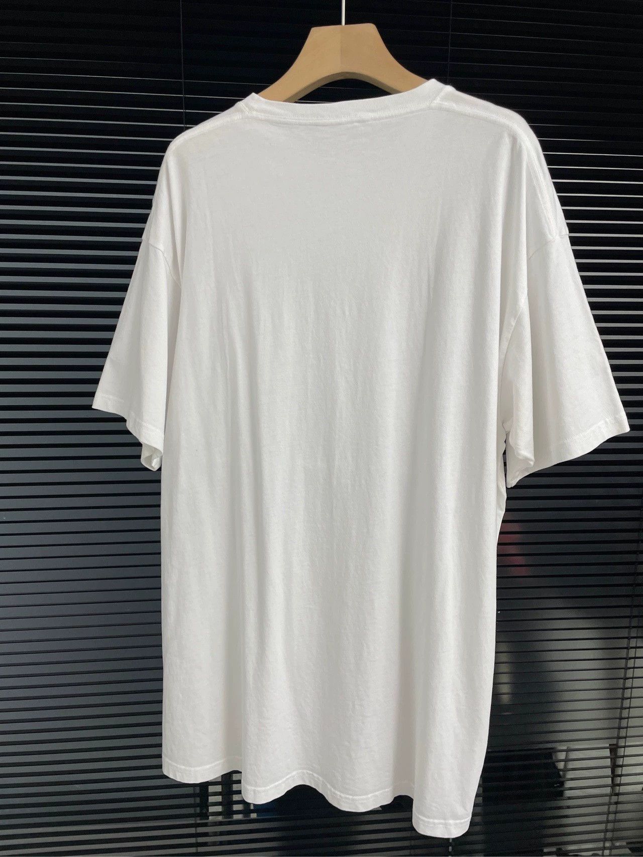 Balenciaga Balenciaga Double B Letter White Short Sleeve Size US S / EU 44-46 / 1 - 4 Thumbnail