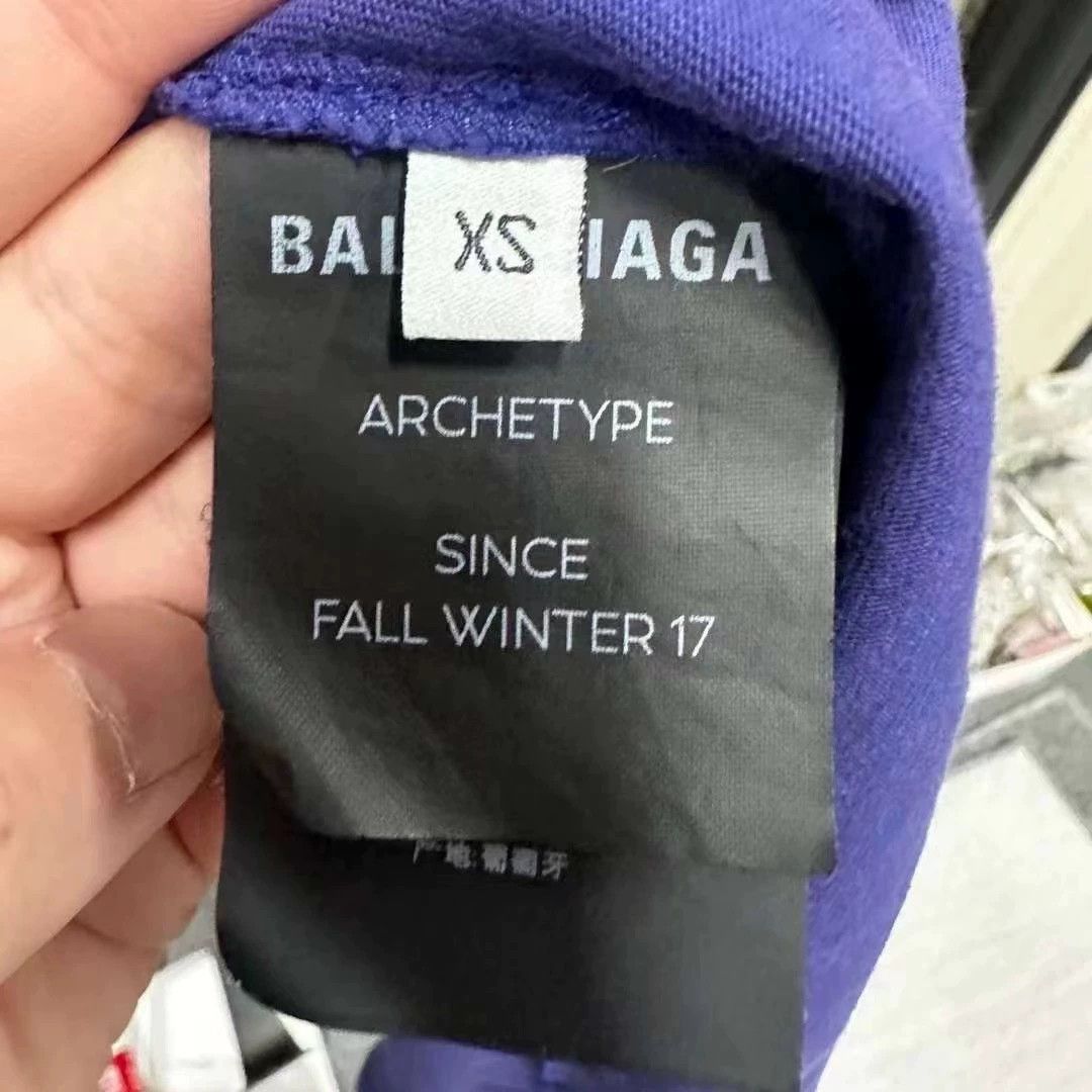 Balenciaga Balenciaga Blue Coke Short Sleeve Size US XS / EU 42 / 0 - 4 Thumbnail