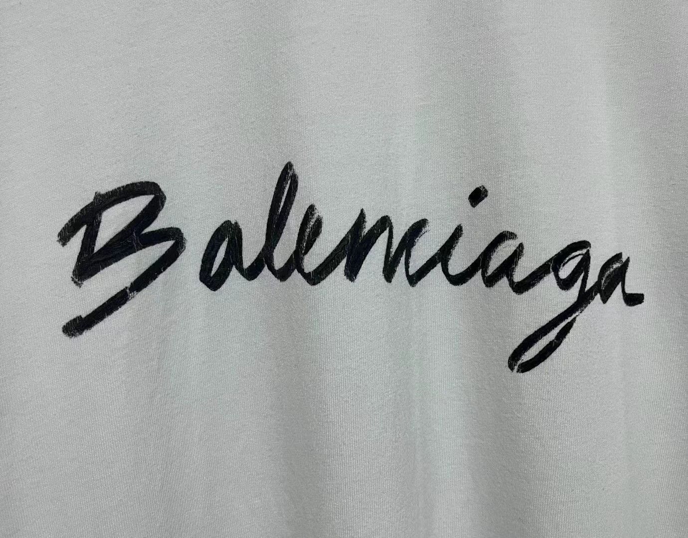 Balenciaga Balenciaga new collection of art destroying signature short sleeves Size US XXS / EU 40 - 3 Thumbnail