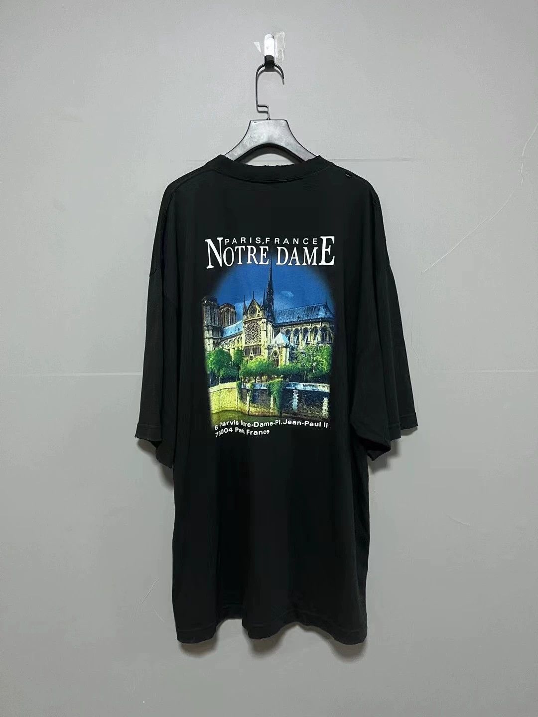 Balenciaga Balenciaga destroys church short sleeves Size US S / EU 44-46 / 1 - 2 Thumbnail