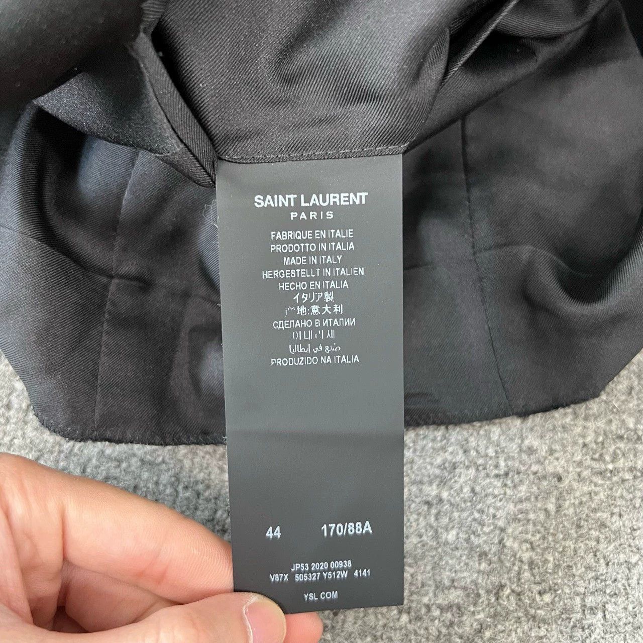Saint Laurent Paris Saint Laurent Paris Classic smoking jacket Size US S / EU 44-46 / 1 - 6 Thumbnail