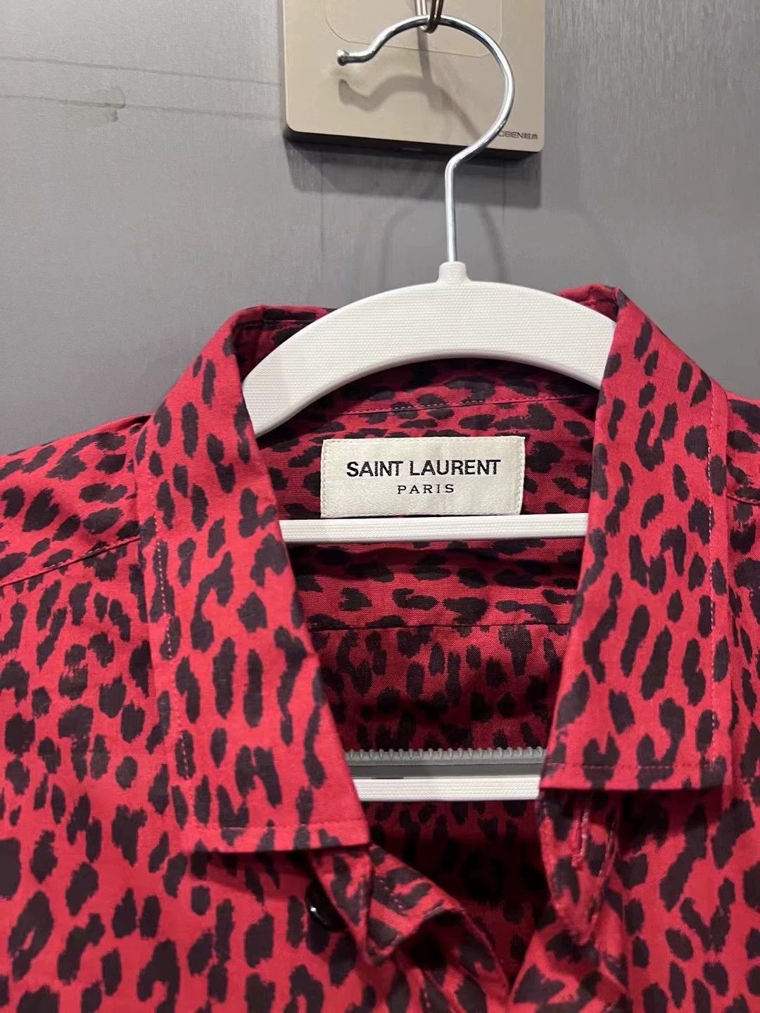 Saint Laurent Paris Saint Laurent Paris Leopard print shirt Size US XS / EU 42 / 0 - 3 Thumbnail