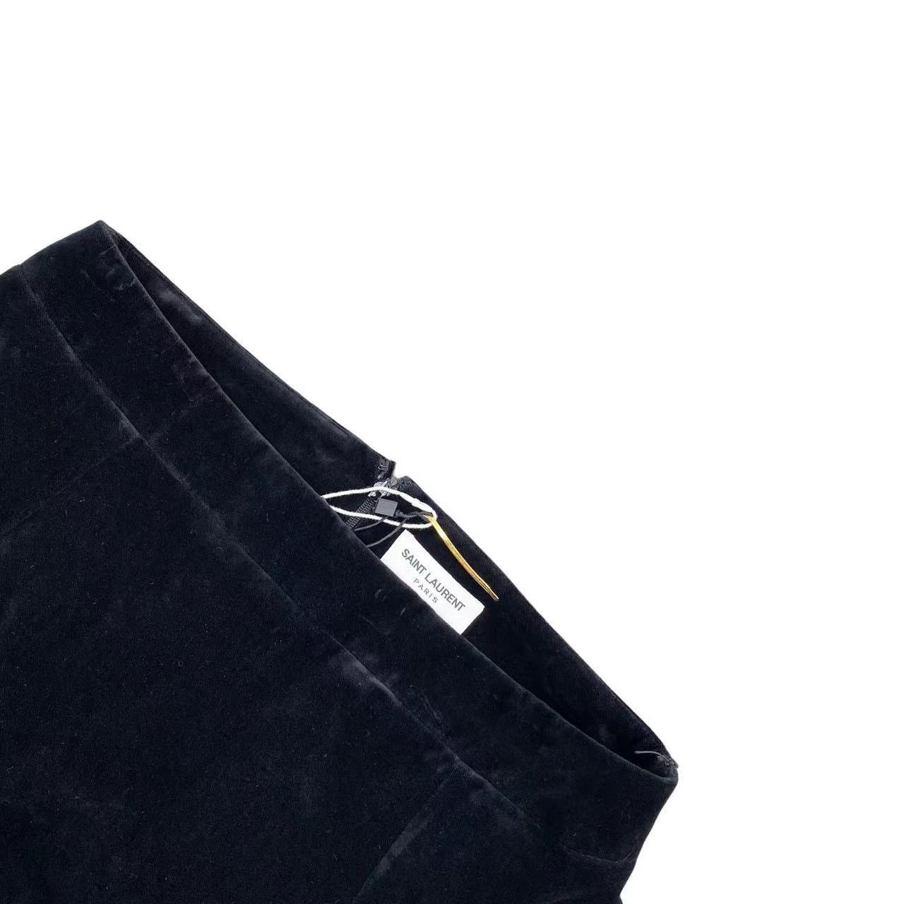 Saint Laurent Paris Saint Laurent Paris Black velvet short skirt Size US 42 / EU 58 - 3 Thumbnail