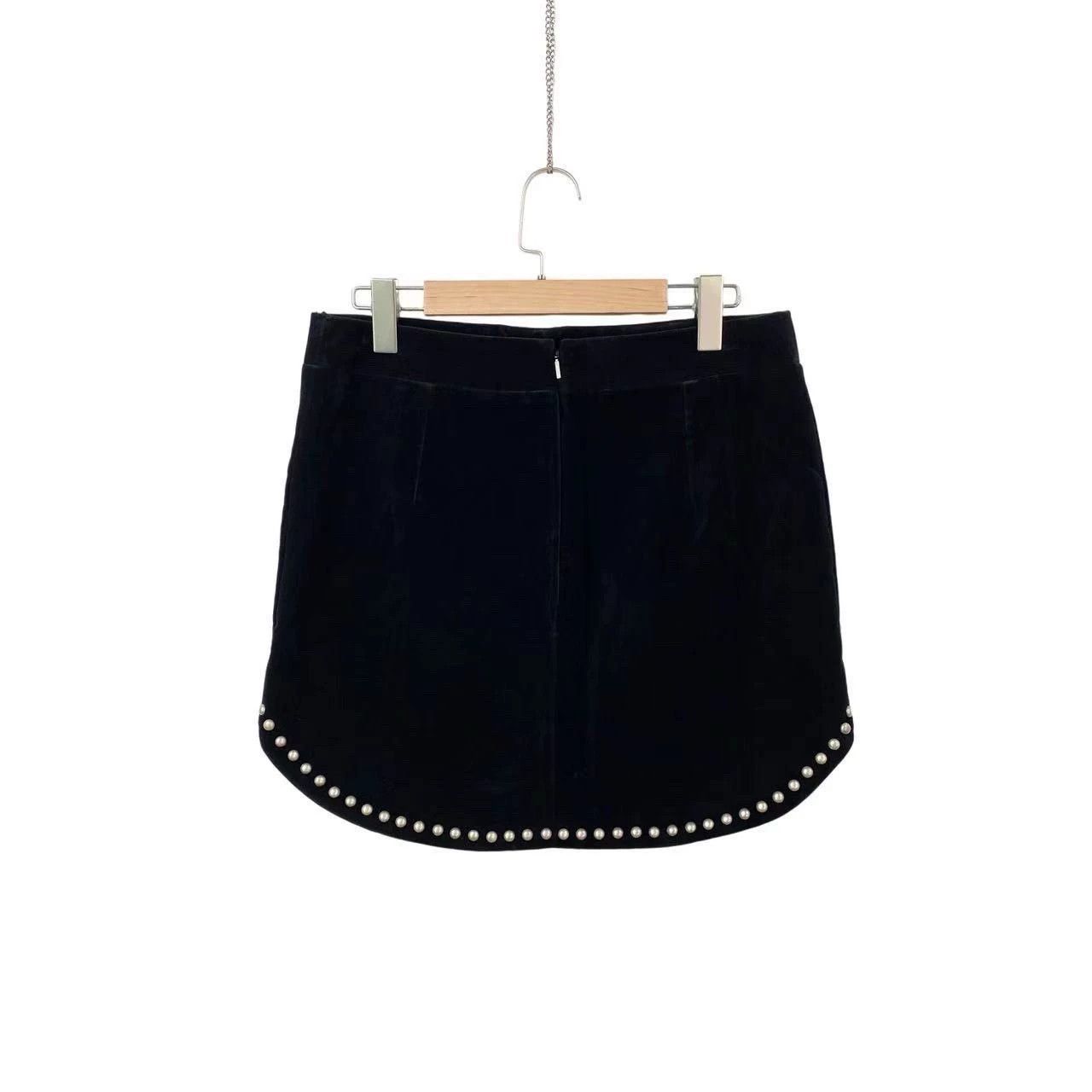 Saint Laurent Paris Saint Laurent Paris Black velvet short skirt Size US 42 / EU 58 - 2 Thumbnail