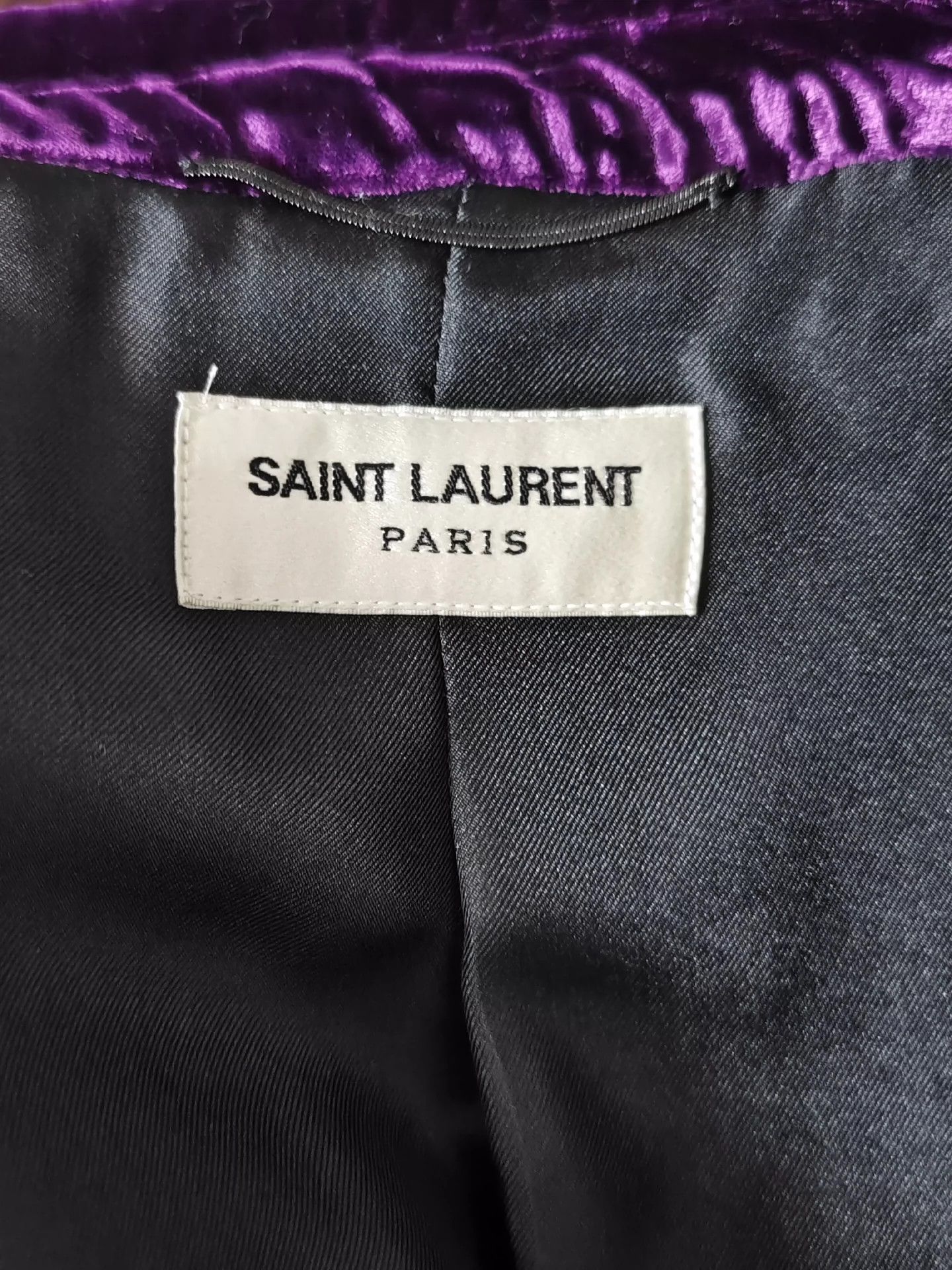 Saint Laurent Paris Saint Laurent Paris Purple velvet suit jacket Size US M / EU 48-50 / 2 - 3 Thumbnail