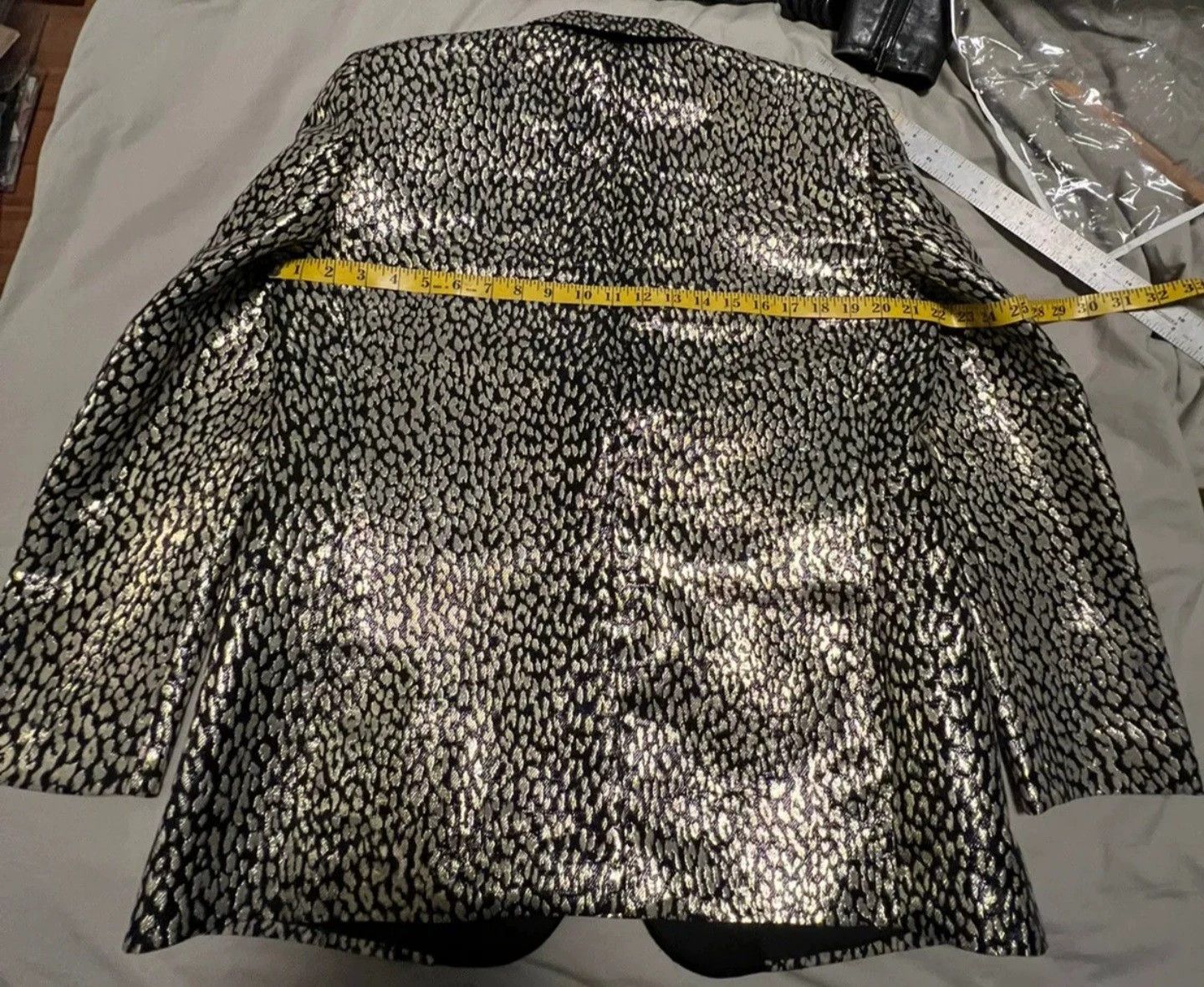 Saint Laurent Paris Saint Laurent Paris Scale leopard print jacket Size US L / EU 52-54 / 3 - 3 Thumbnail