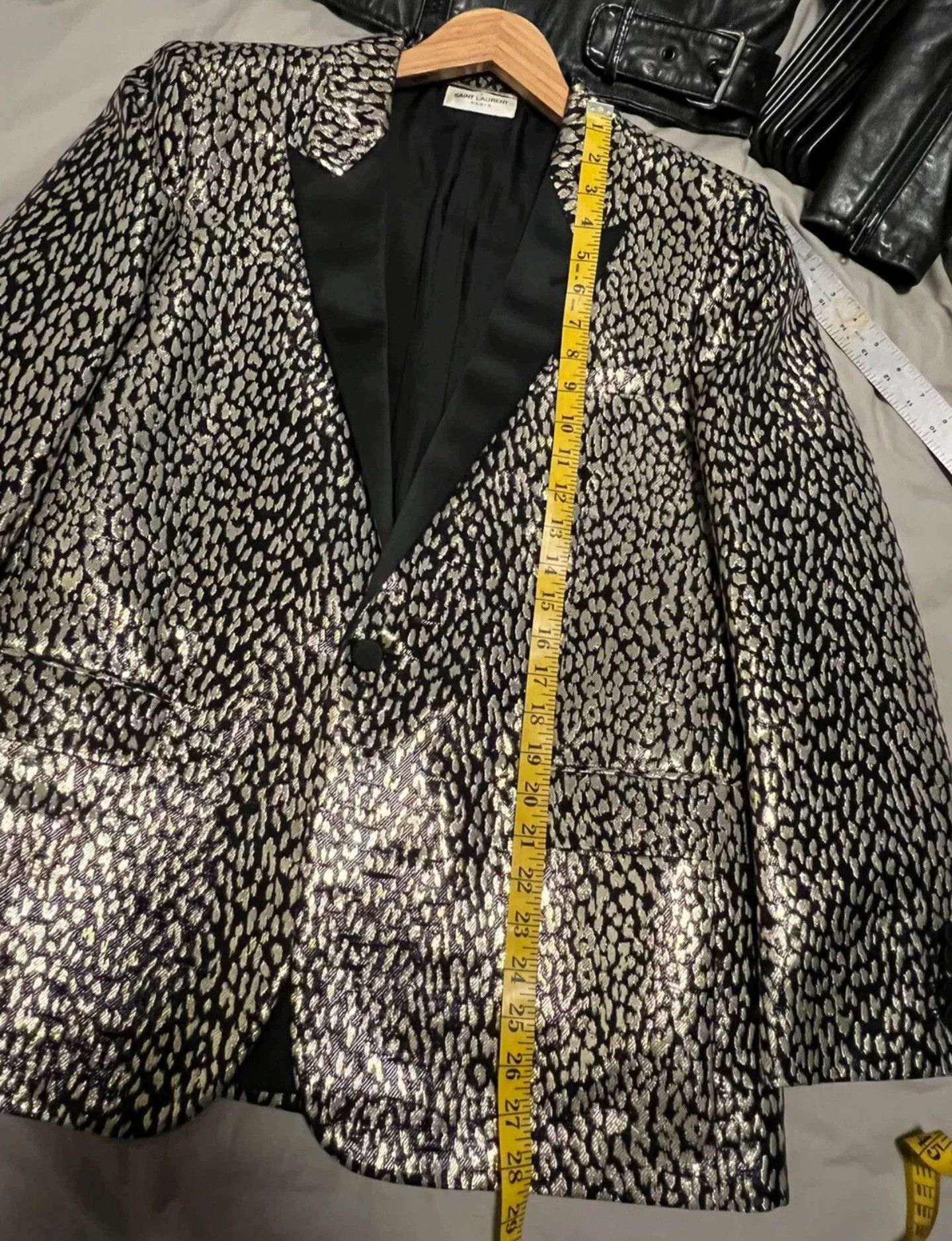 Saint Laurent Paris Saint Laurent Paris Scale leopard print jacket Size US L / EU 52-54 / 3 - 8 Thumbnail