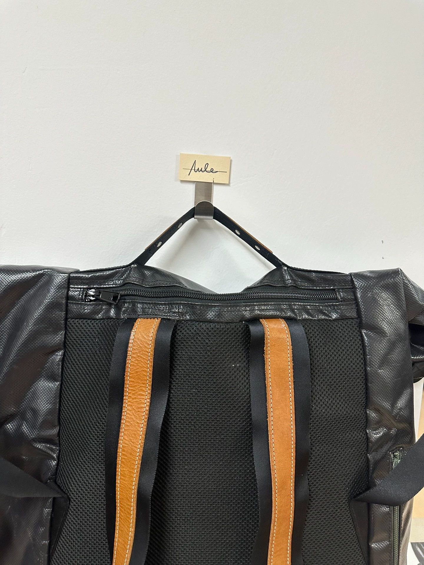 Undercover Undercover 10Ss less but better bucket bag Size ONE SIZE - 7 Thumbnail