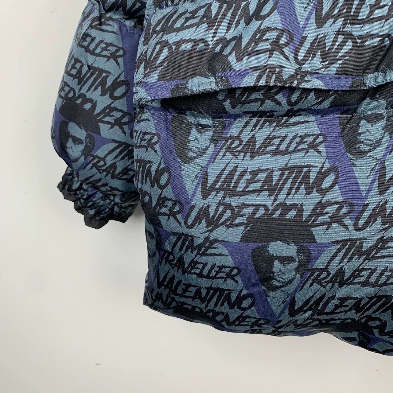 Undercover Valentino x Undercover logo full print matching color hooded down jacket Size US M / EU 48-50 / 2 - 4 Thumbnail