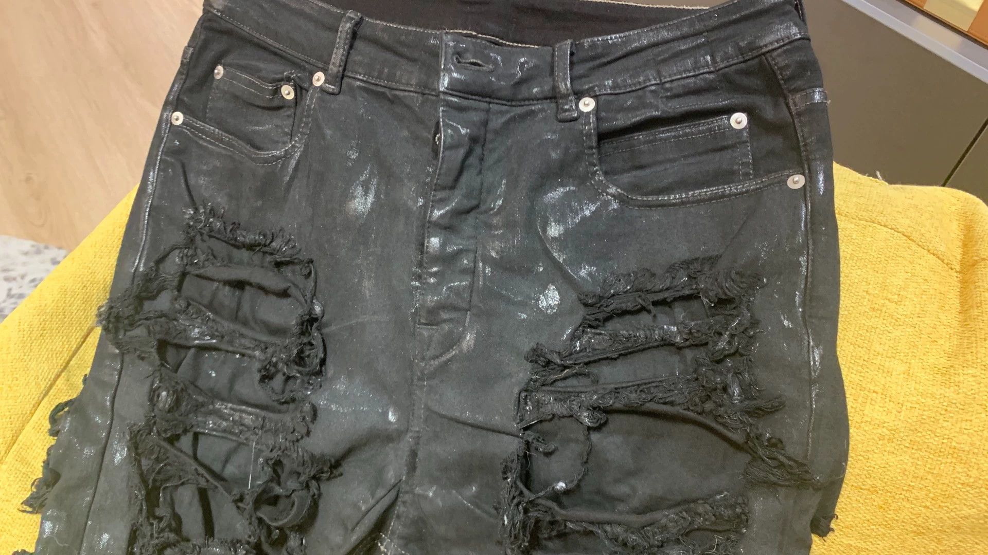 Rick Owens Rick Owens Imitation old damaged wax elastic jeans Size US 32 / EU 48 - 2 Thumbnail