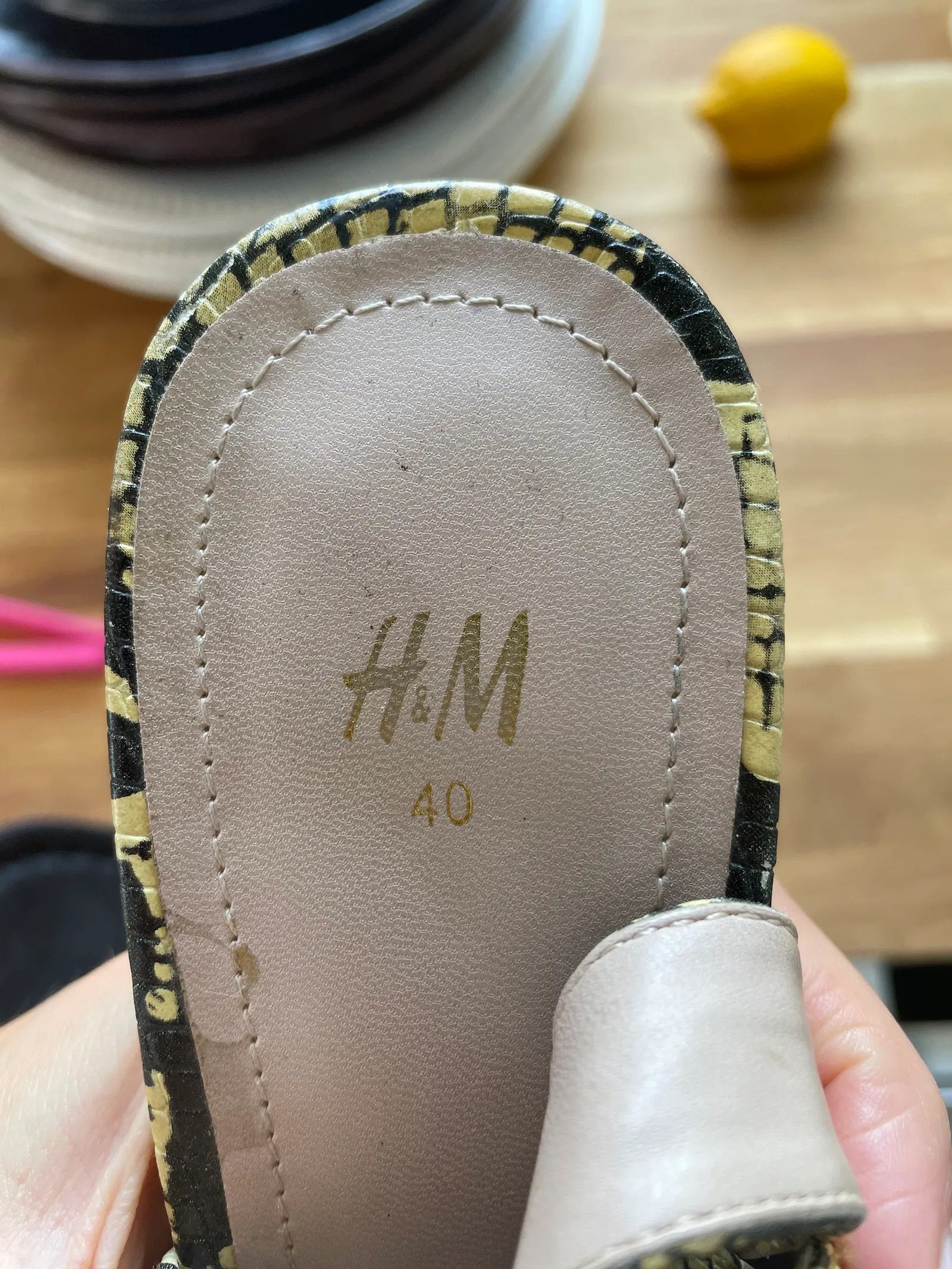 H&M H&M Heels Size US 10 / IT 40 - 2 Thumbnail