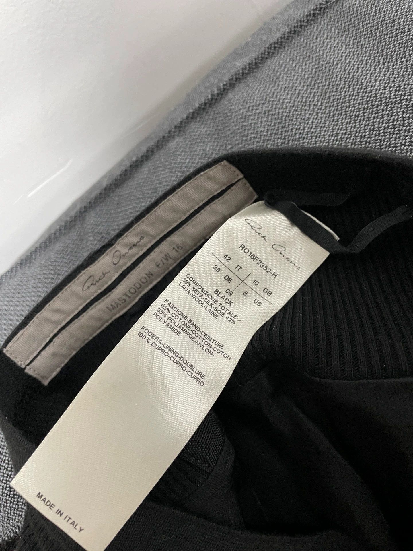 Rick Owens Rick Owens Wool bud profile shorts Size US 36 / EU 52 - 4 Thumbnail