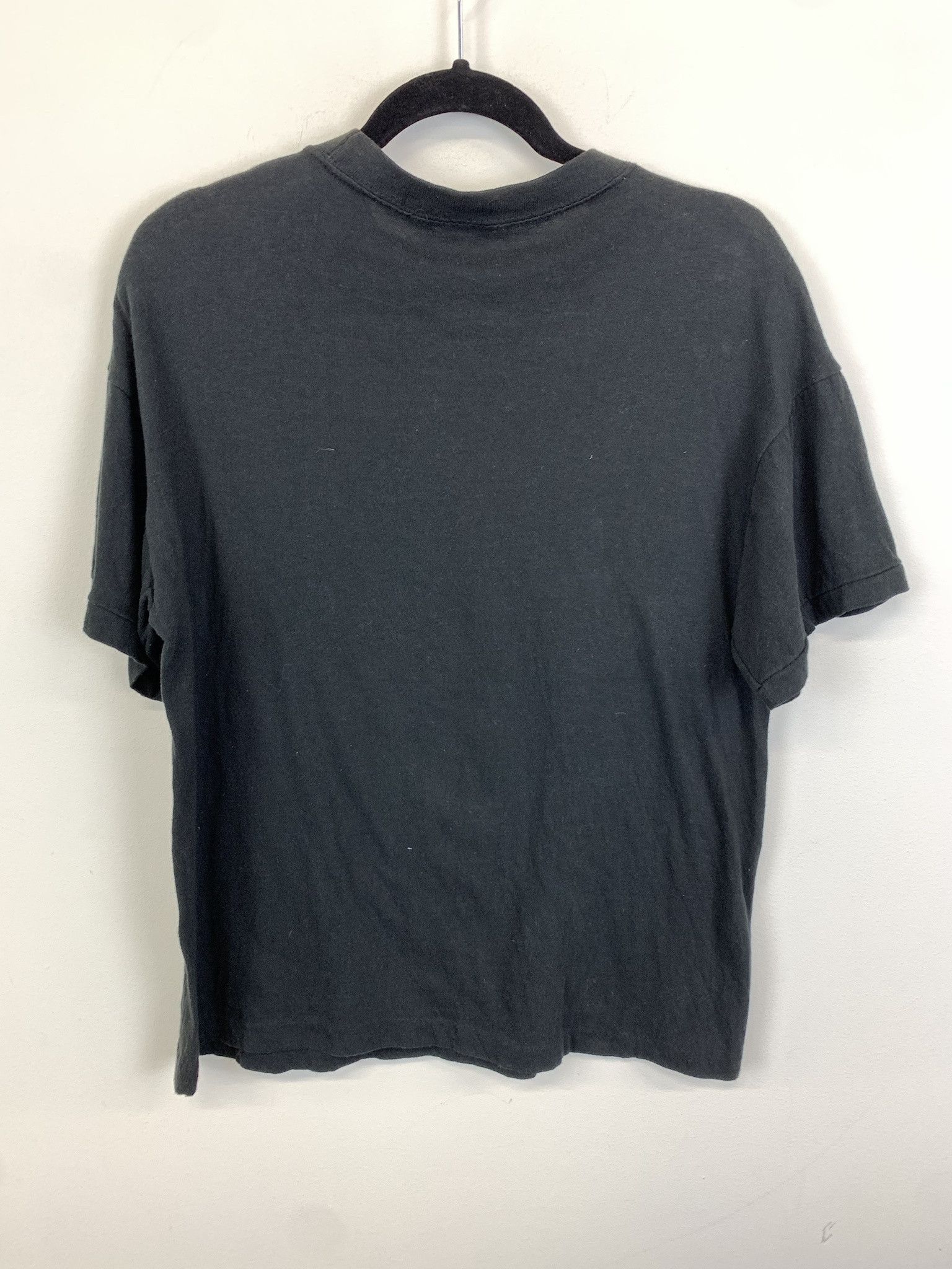Vintage Vintage 1980s Metallica Rest In Peace Rare Singlestitch Tee Size M Size US M / EU 48-50 / 2 - 5 Thumbnail