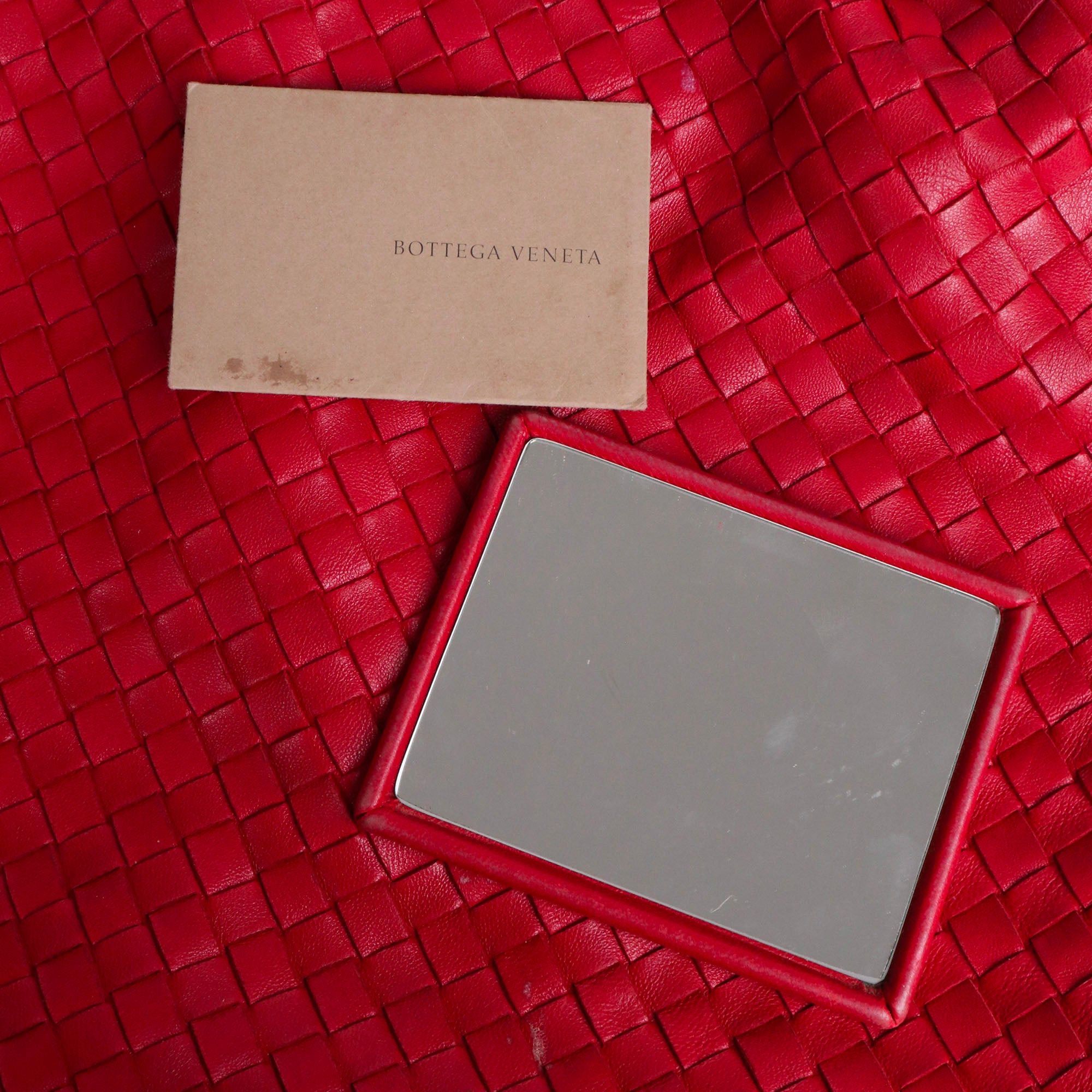 Bottega Veneta BOTTEGA VENETA - Bottega Veneta medium Jodie handbag in red leather Size ONE SIZE - 10 Thumbnail