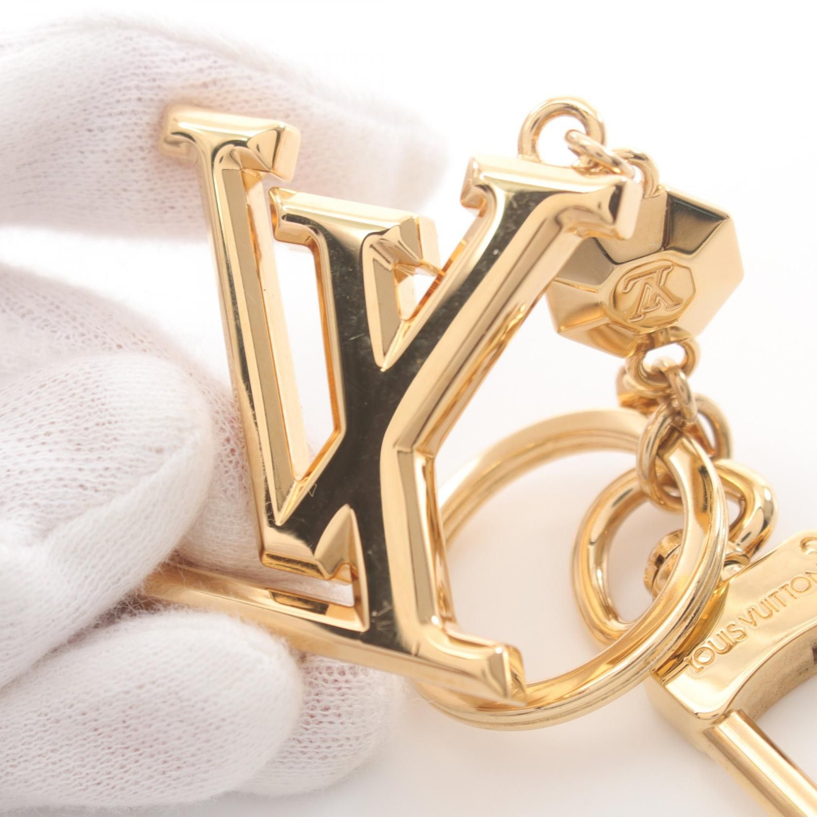 Louis Vuitton Louis Vuitton LV Facettes Bag Charm & Key Holder Metal Key Holder M65216 in Excellent Condition Size ONE SIZE - 5 Thumbnail