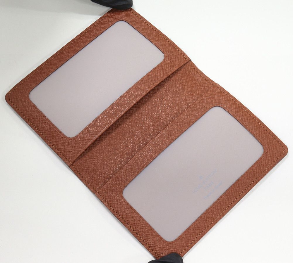 Louis Vuitton Louis Vuitton Louis Vuitton Monogram Canvas Card Case M60533 Canvas Card Case M60533 in Pristine Condition Size ONE SIZE - 3 Thumbnail