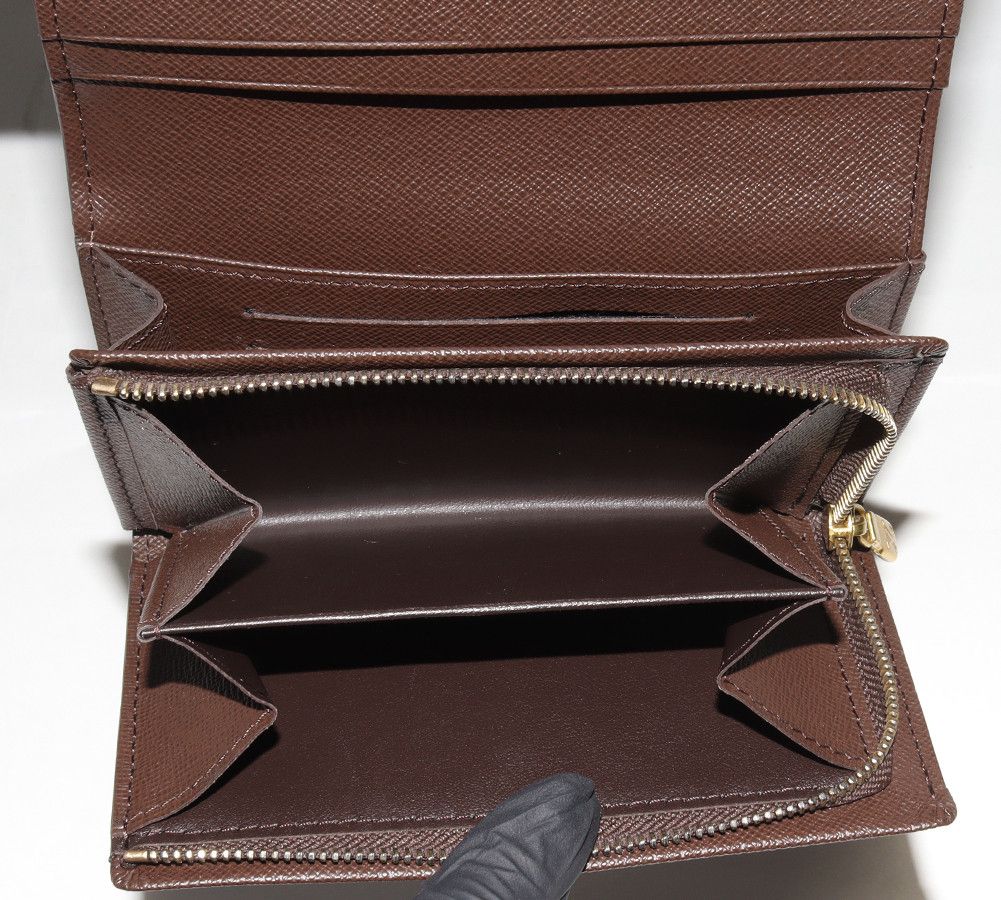 Louis Vuitton Louis Vuitton Louis Vuitton Damier Portefeuille Tresor Bifold Wallet N61736 Canvas Short Wallet N61736 in Pristine Condition Size ONE SIZE - 4 Thumbnail