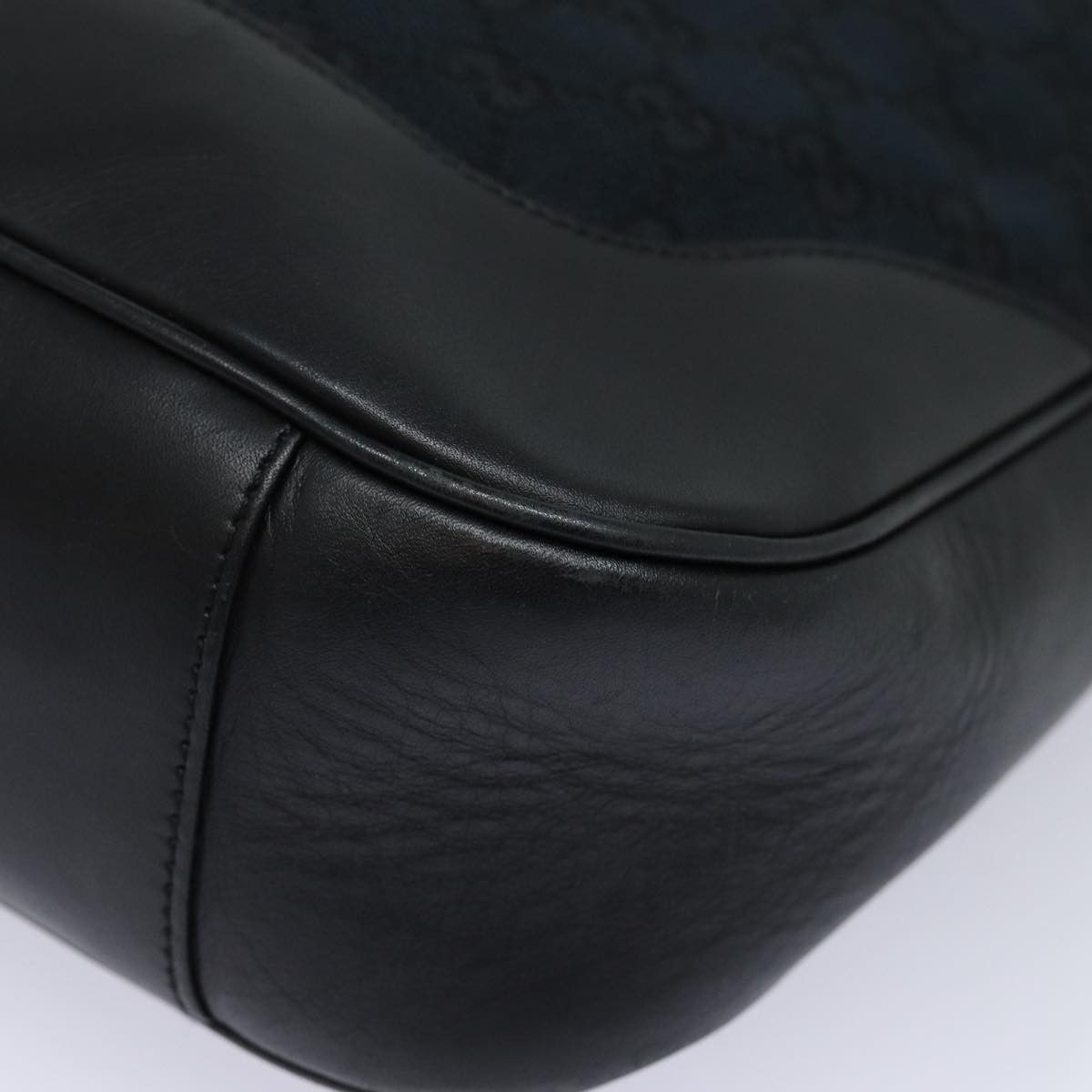 Gucci Marmont Gm Black Canvas Handbag (Pre-Owned) Size ONE SIZE - 17 Thumbnail