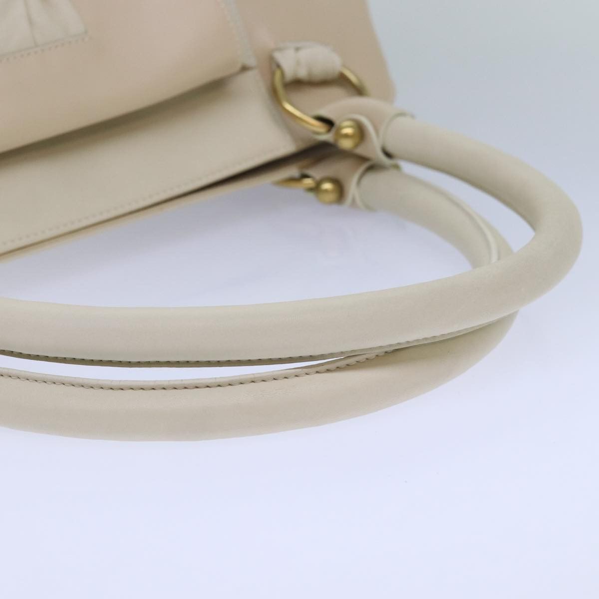 Salvatore Ferragamo Gancini Beige Leather Shoulder Bag (Pre-Owned) Size ONE SIZE - 11 Thumbnail