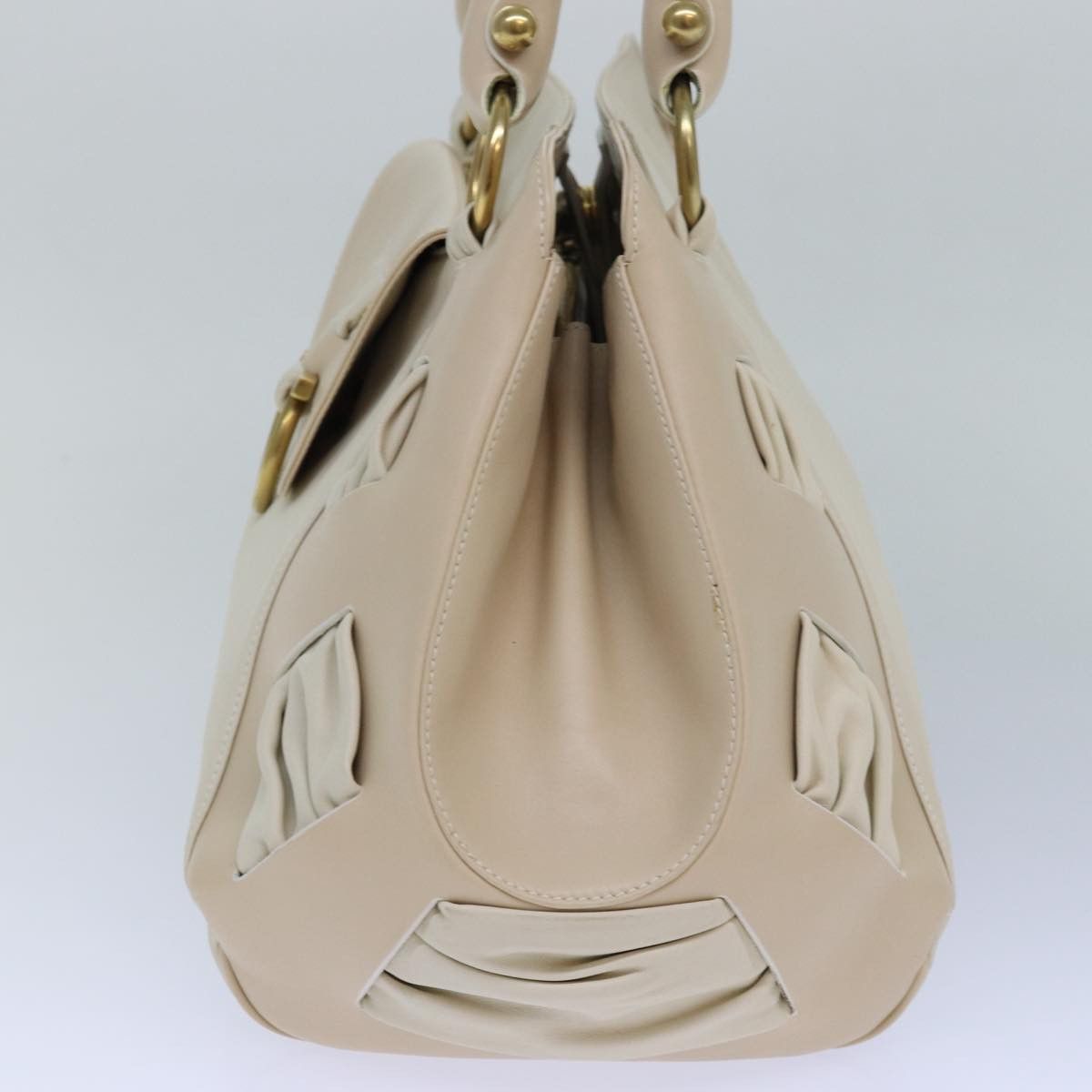 Salvatore Ferragamo Gancini Beige Leather Shoulder Bag (Pre-Owned) Size ONE SIZE - 10 Thumbnail