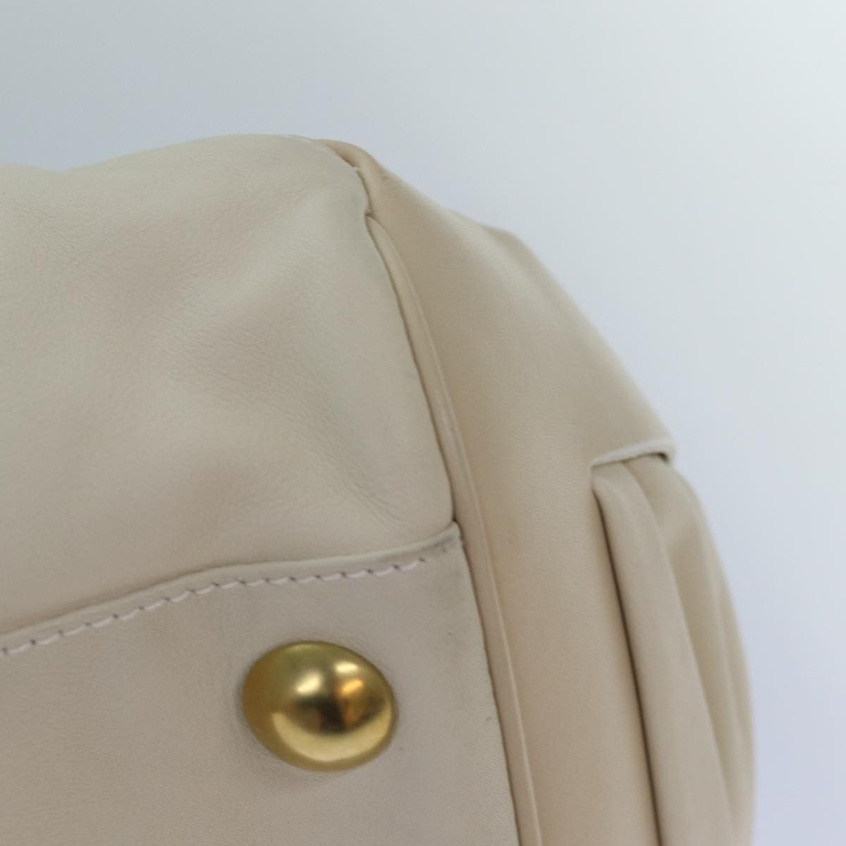 Salvatore Ferragamo Gancini Beige Leather Shoulder Bag (Pre-Owned) Size ONE SIZE - 16 Thumbnail