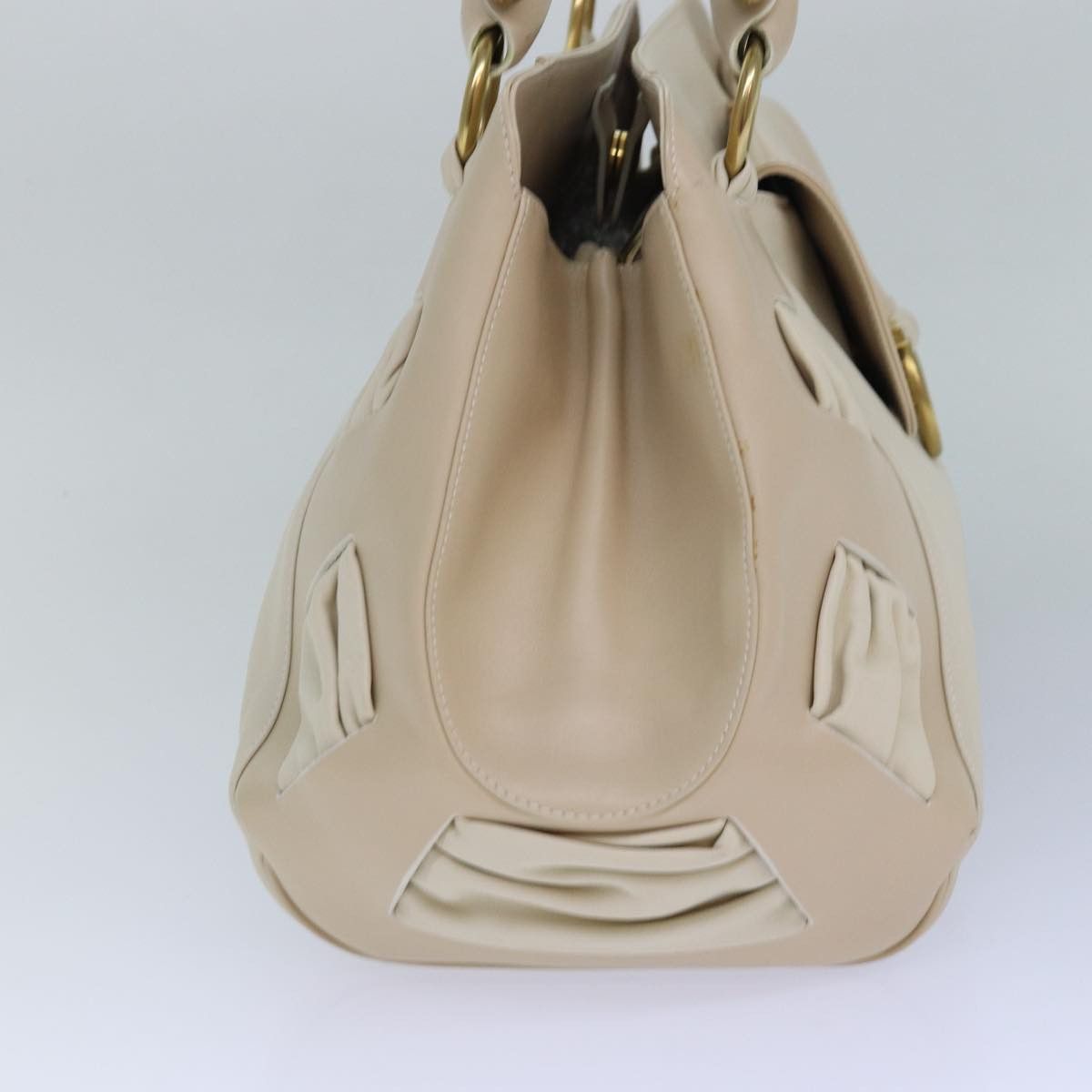 Salvatore Ferragamo Gancini Beige Leather Shoulder Bag (Pre-Owned) Size ONE SIZE - 9 Thumbnail
