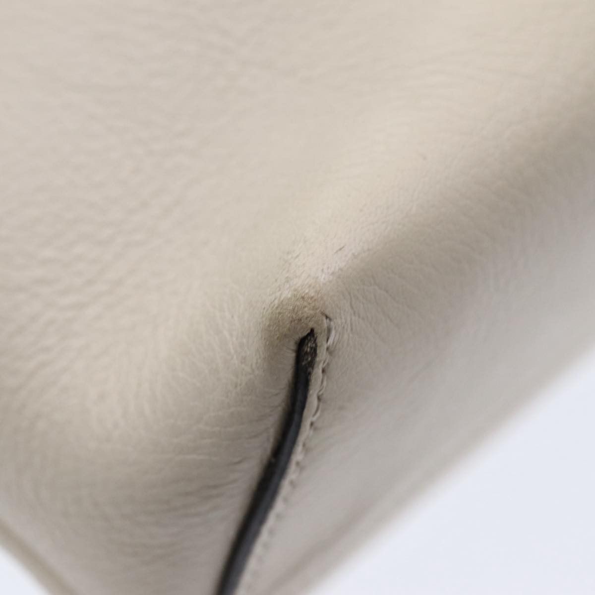 Fendi By The Way Beige Leather Handbag (Pre-Owned) Size ONE SIZE - 11 Thumbnail