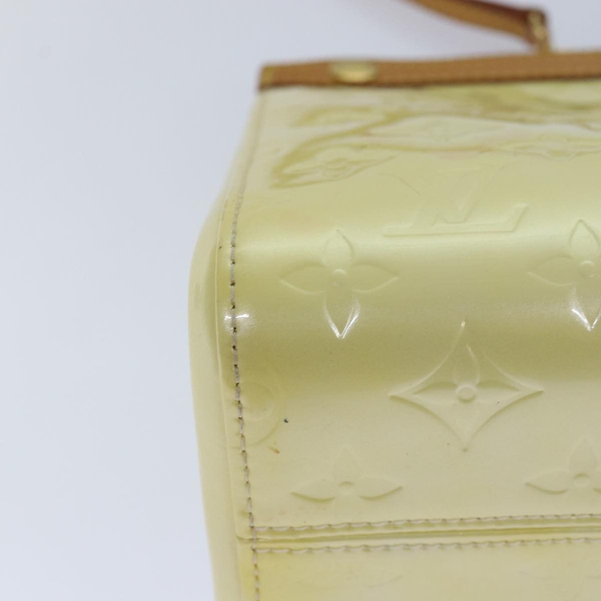 Louis Vuitton Roxbury Beige Patent Leather Handbag (Pre-Owned) Size ONE SIZE - 18 Thumbnail