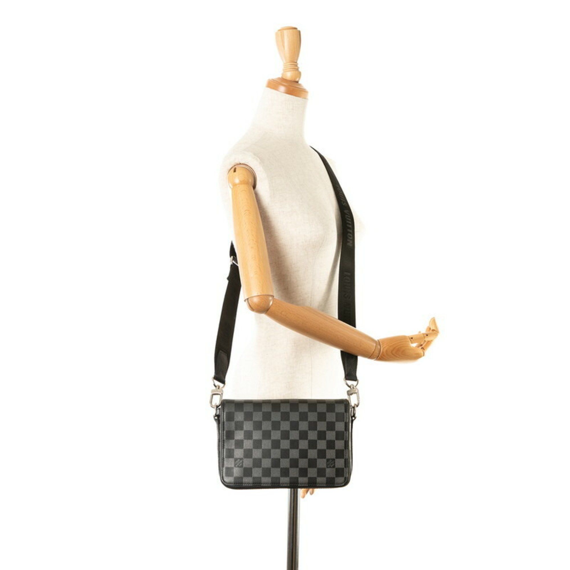 Louis Vuitton Louis Vuitton Damier Infini Studio Shoulder Bag N50007 Black PVC Leather Men's LOUIS VUITTON Size ONE SIZE - 9 Thumbnail