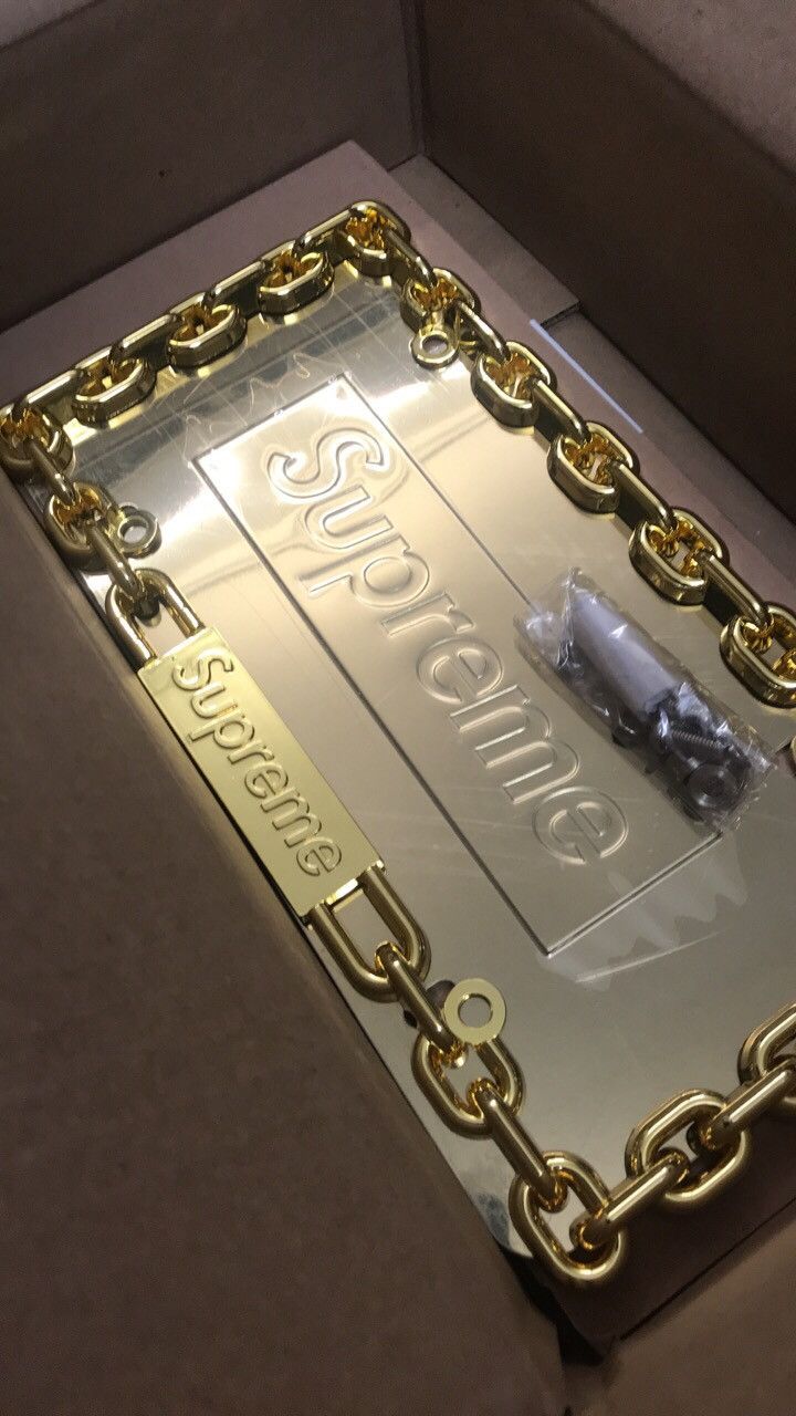 アクセサリー Supreme License Plate Supreme シュプリーム 18AW Chain License Plate Frame チェーン