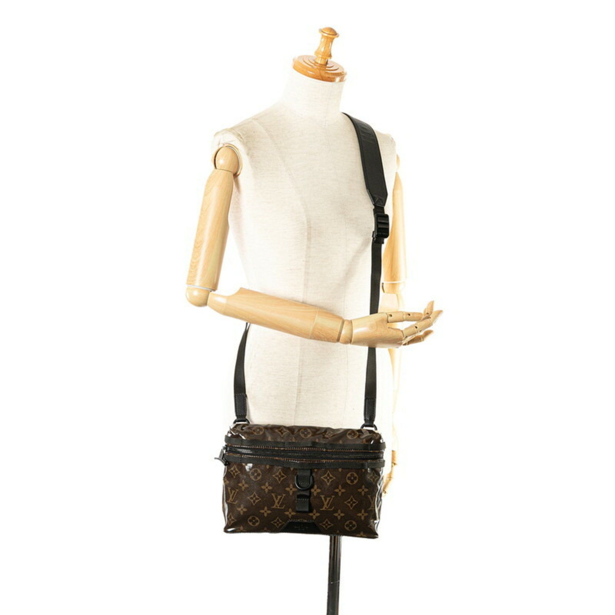 Louis Vuitton Louis Vuitton Monogram Grace PM Shoulder Bag M43895 Brown Black Vinyl Leather Women's LOUIS VUITTON Size ONE SIZE - 11 Thumbnail