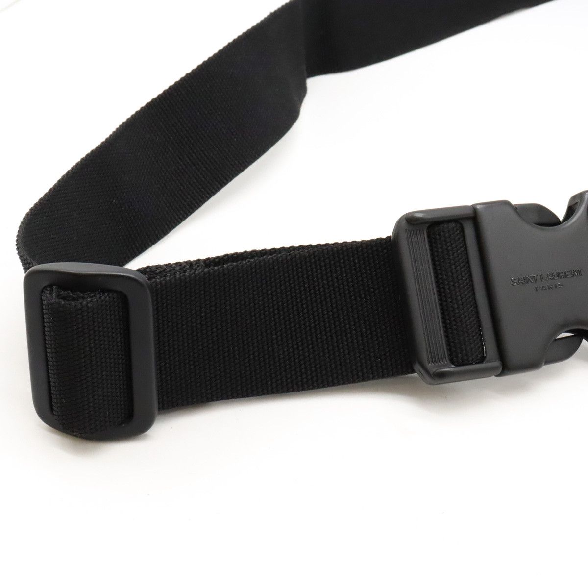 Yves Saint Laurent Yves Saint Laurent Yves Saint Laurent NUXX Nylon Waist Bag 581375 Canvas Belt Bag 581375 in Very Good Condition Size ONE SIZE - 5 Thumbnail
