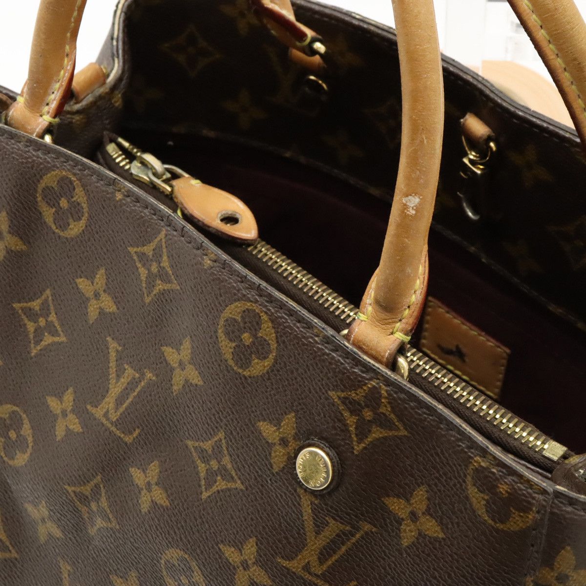 Louis Vuitton Louis Vuitton Louis Vuitton Monogram Montaigne BB Handbag M41055 Canvas Handbag M41055 in Good Condition Size ONE SIZE - 6 Thumbnail