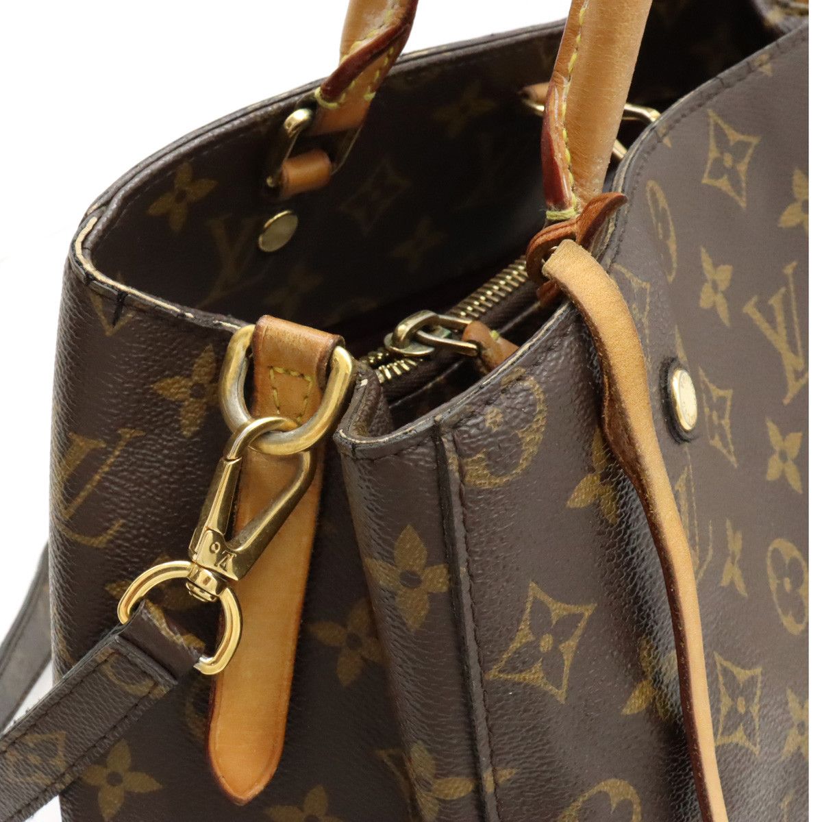 Louis Vuitton Louis Vuitton Louis Vuitton Monogram Montaigne BB Handbag M41055 Canvas Handbag M41055 in Good Condition Size ONE SIZE - 5 Thumbnail