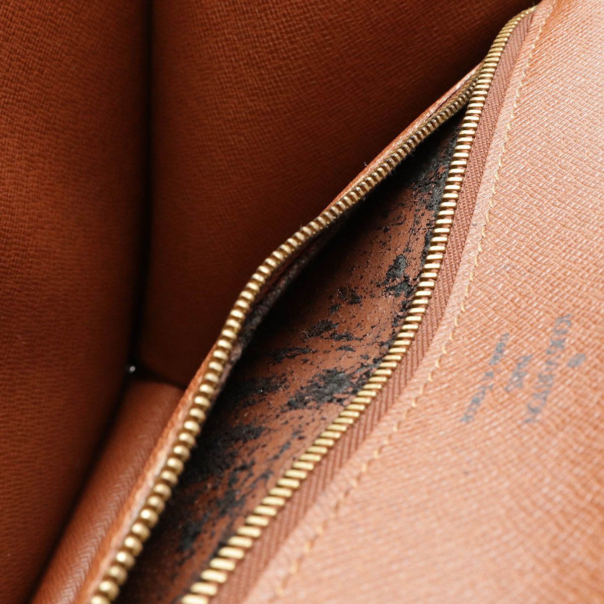 Louis Vuitton Louis Vuitton Louis Vuitton Monogram Monceau 26 Handbag M51187 Canvas Handbag M51187 in Very Good Condition Size ONE SIZE - 7 Thumbnail