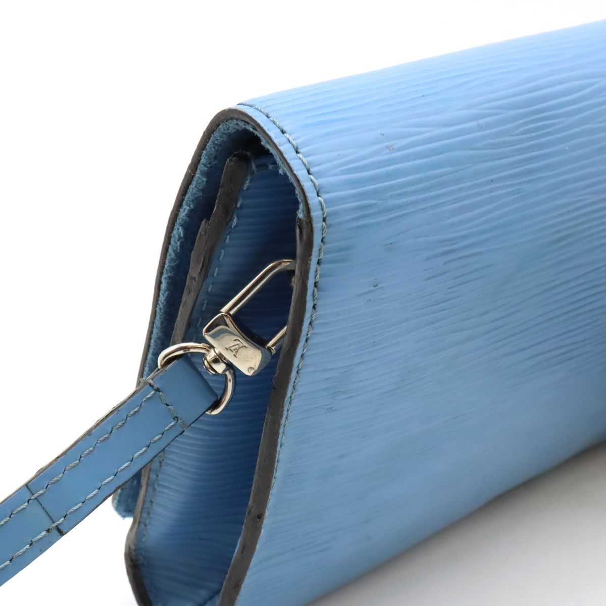 Louis Vuitton Louis Vuitton Louis Vuitton Epi Leather Pochette Louise 2WAY Clutch Bag Leather Crossbody Bag SR4164 in Good Condition Size ONE SIZE - 6 Thumbnail
