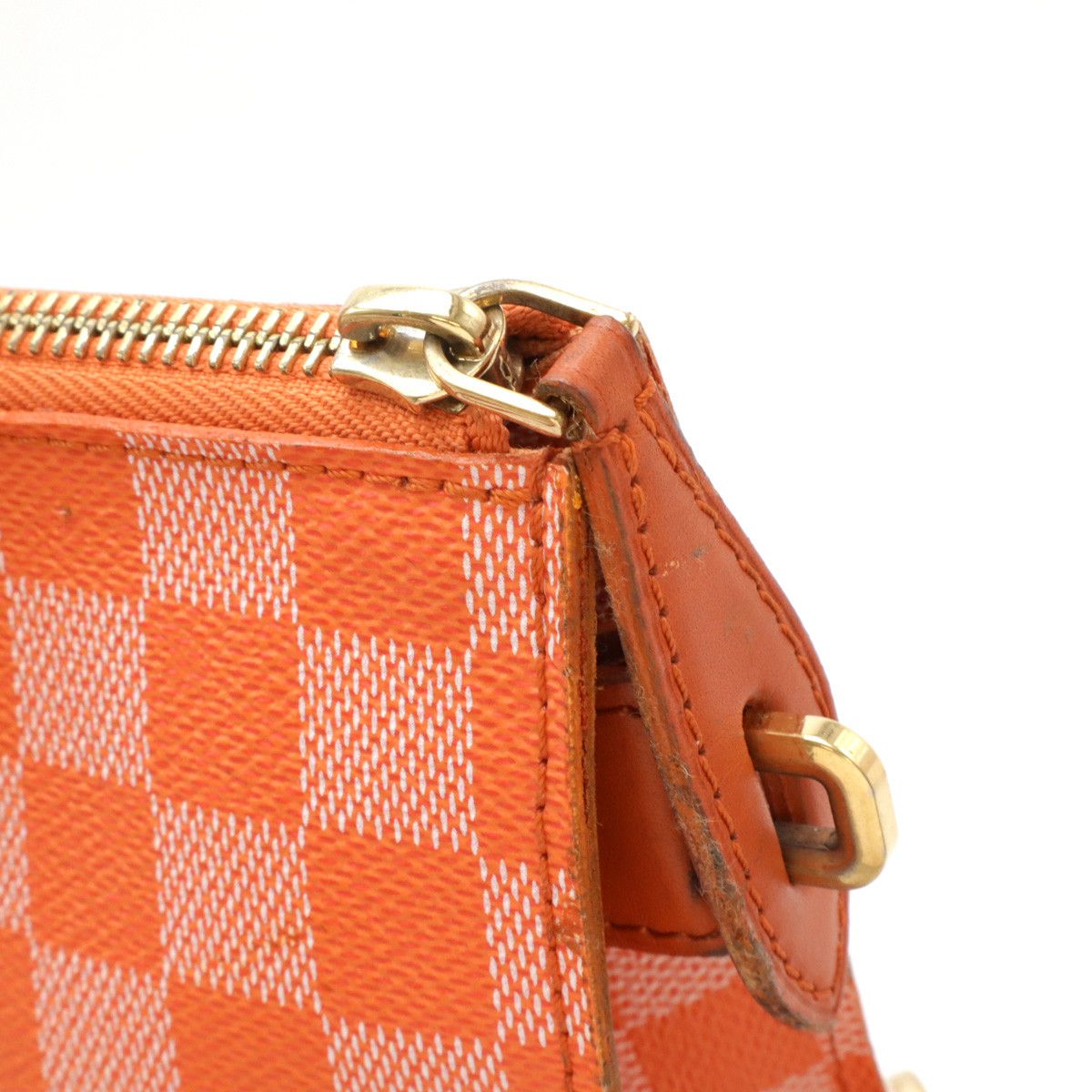 Louis Vuitton Louis Vuitton Louis Vuitton Damier Color Mobile Tote Bag N41304 Canvas Tote Bag N41304 in Good Condition Size ONE SIZE - 4 Thumbnail