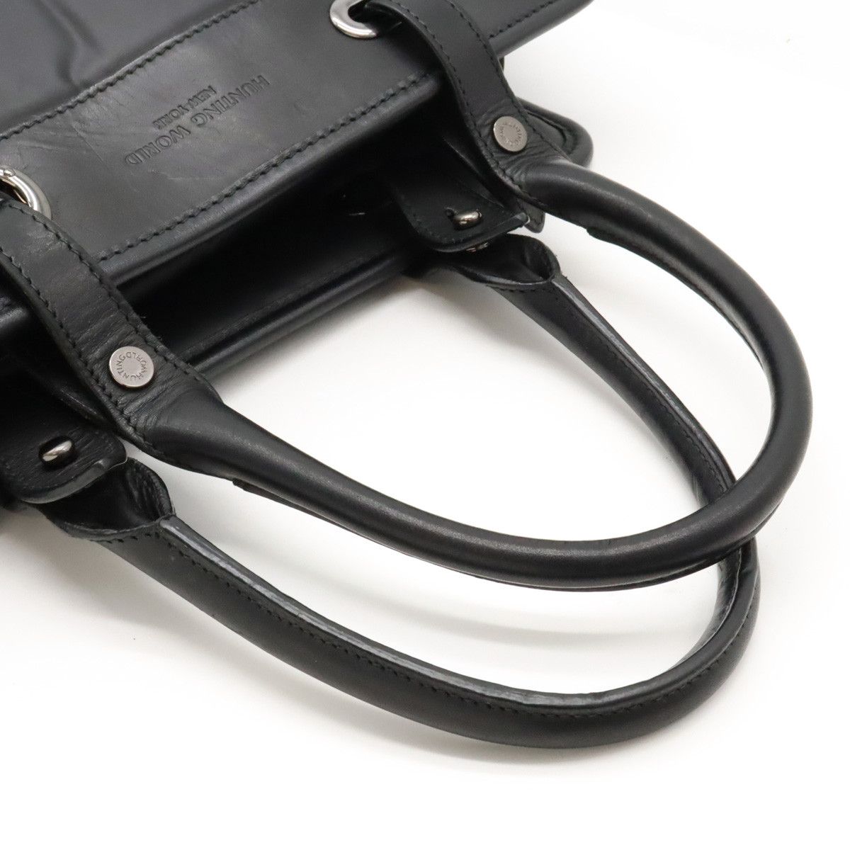 Other Other HUNTING WORLD 2WAY Handbag Shoulder Bag Nylon/Leather Black Canvas Crossbody Bag in Great Condition Size ONE SIZE - 4 Thumbnail